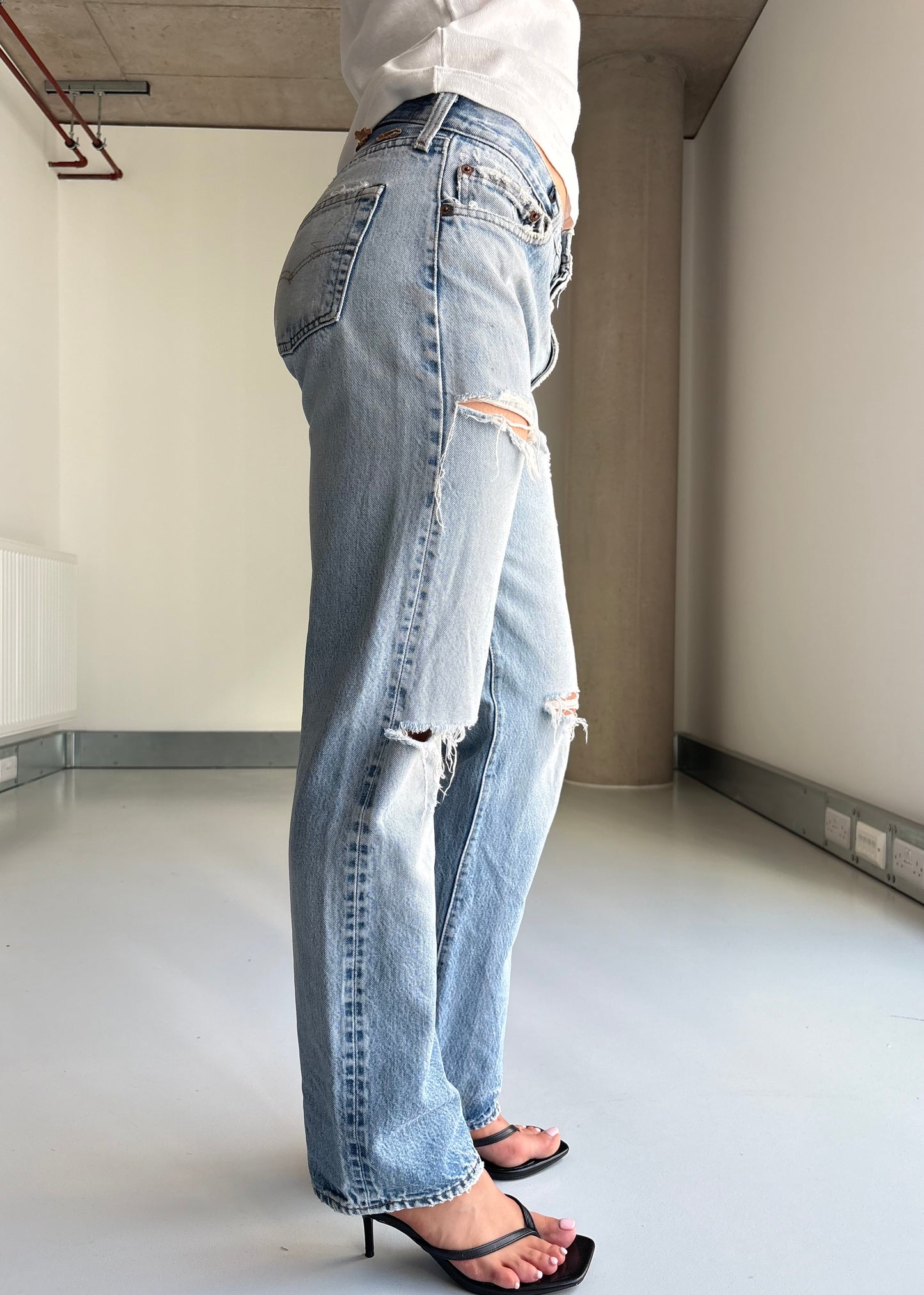 80S DISTRESSSED SELVEDGE LEVIS