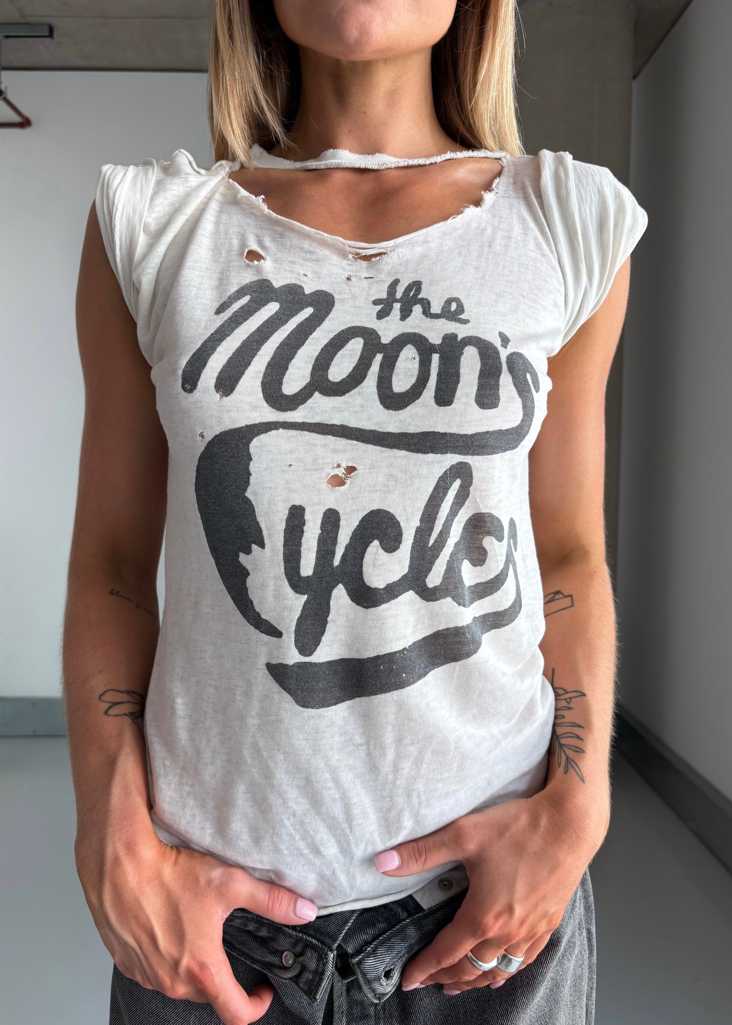 50s Moon tee