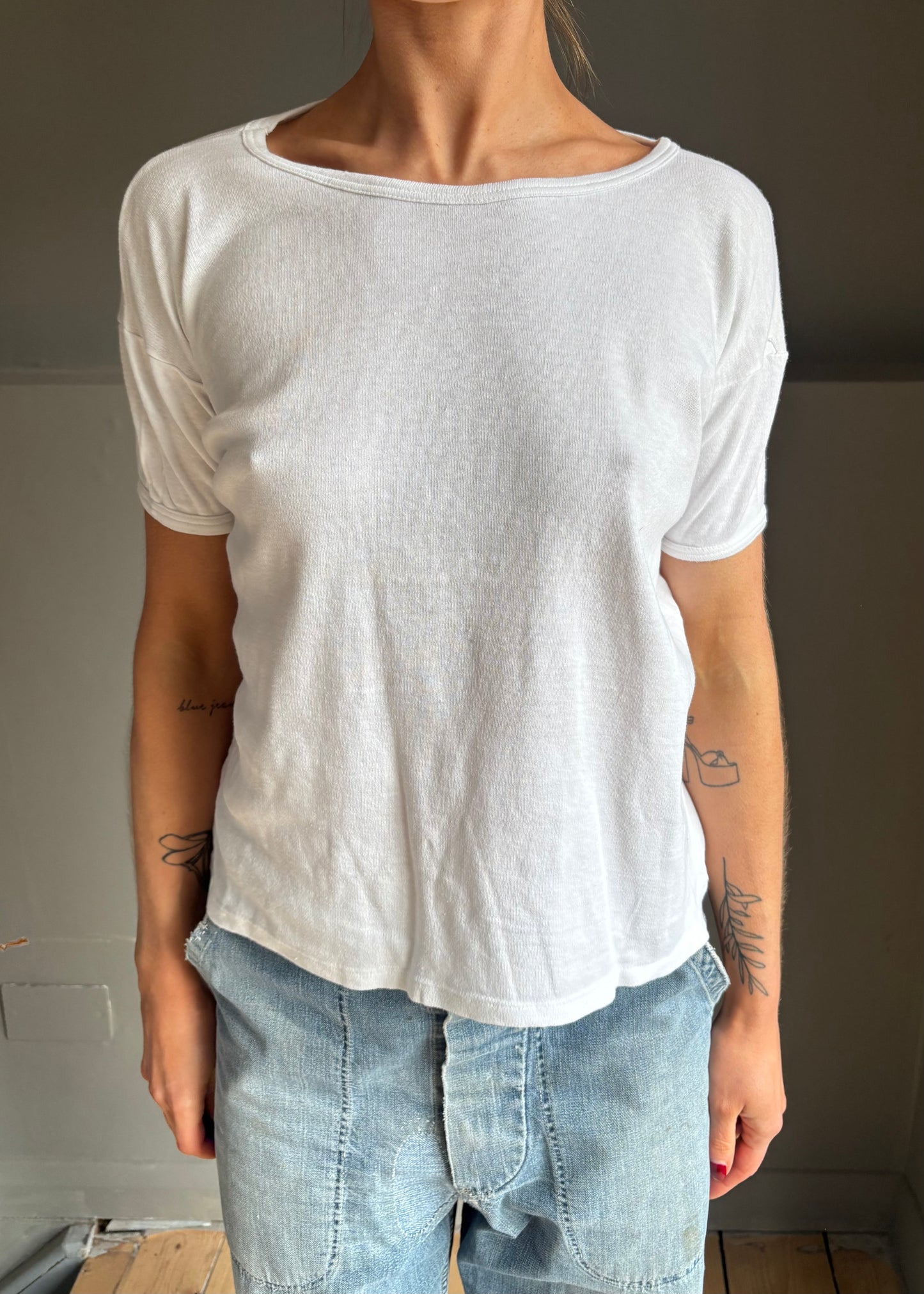 60s white tshirt