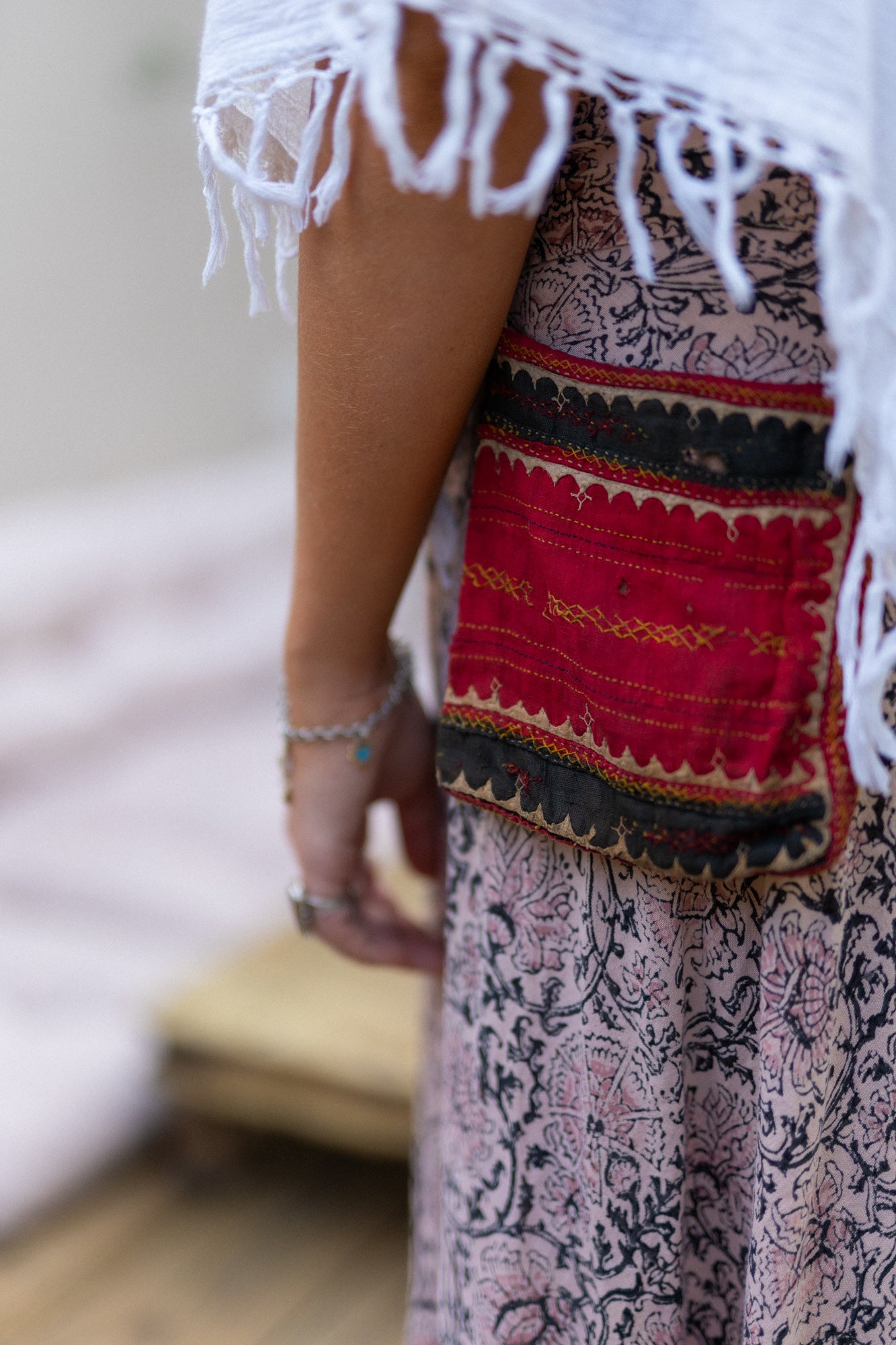 MINI KANTHA BAG ON ROPE