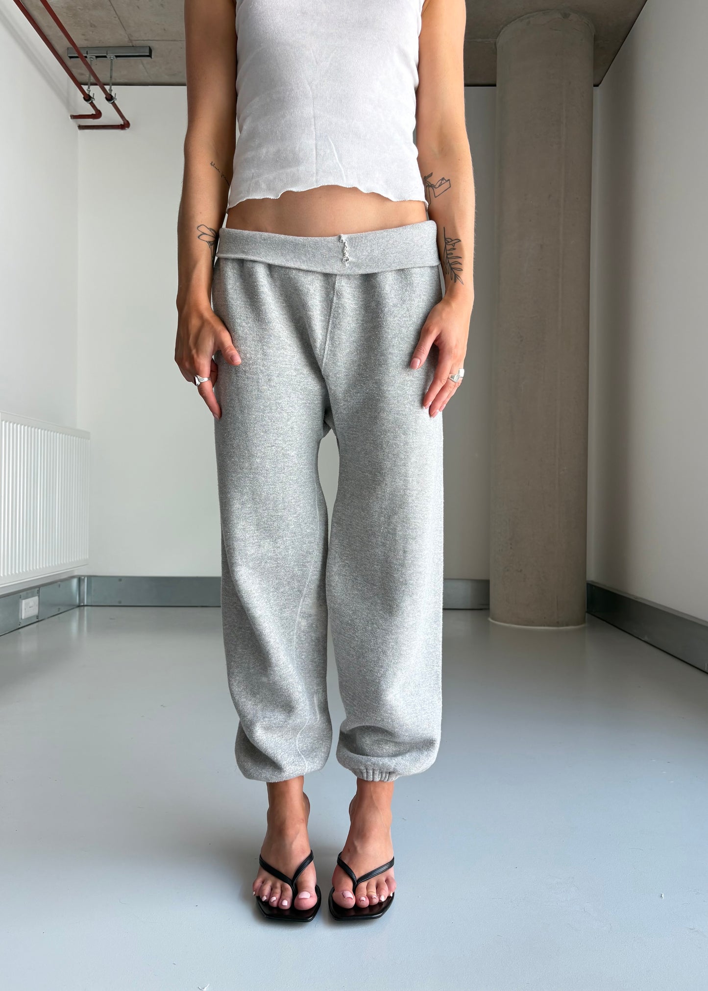 60S GREY SWEATPANTS