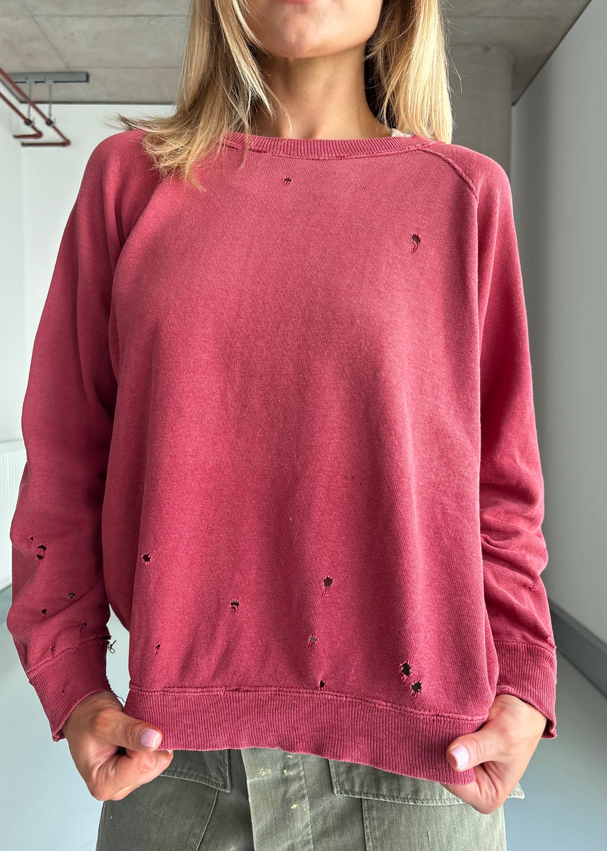 60s thrashed burgundy sweat