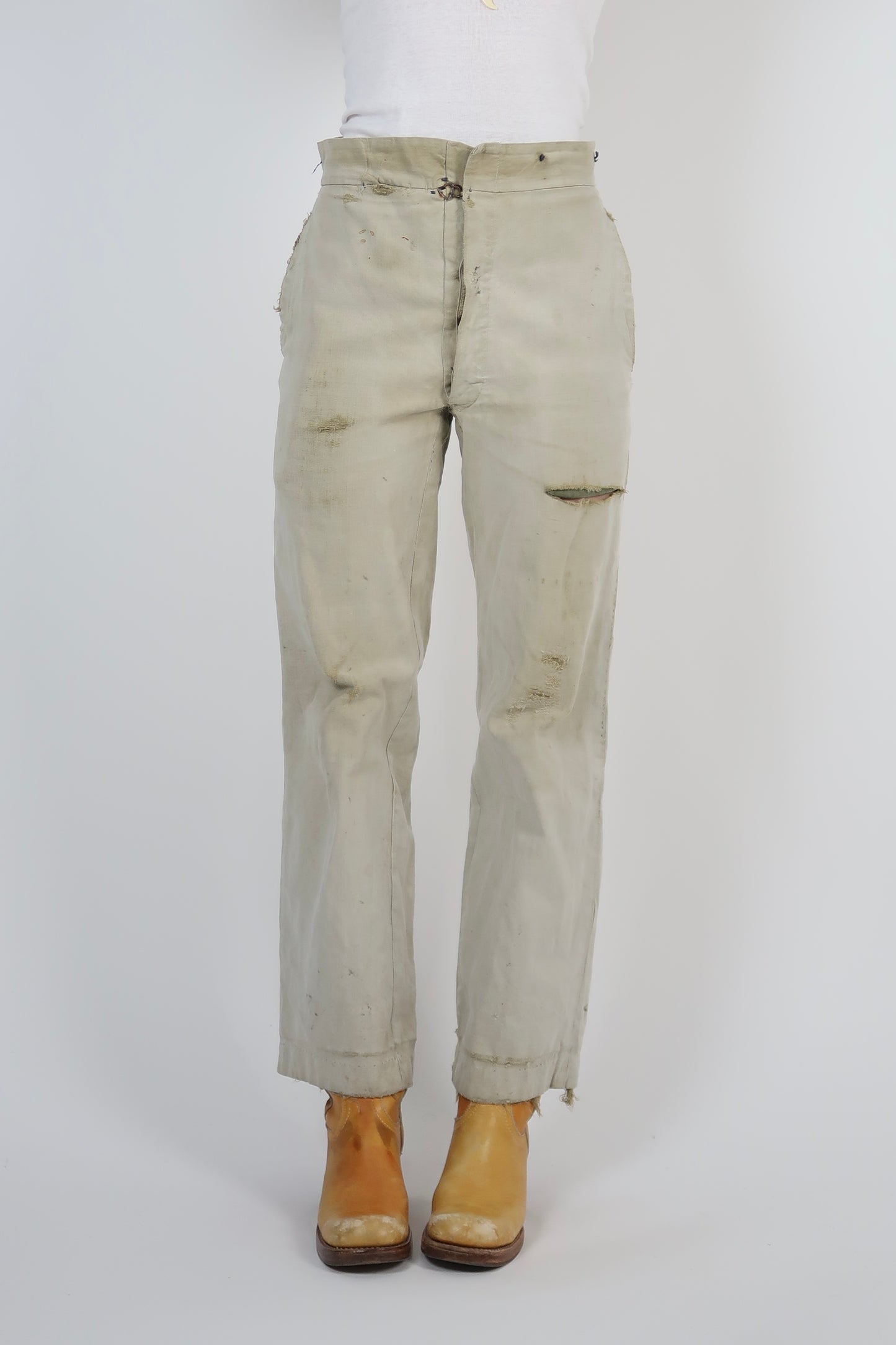 Thrashed workwear pants