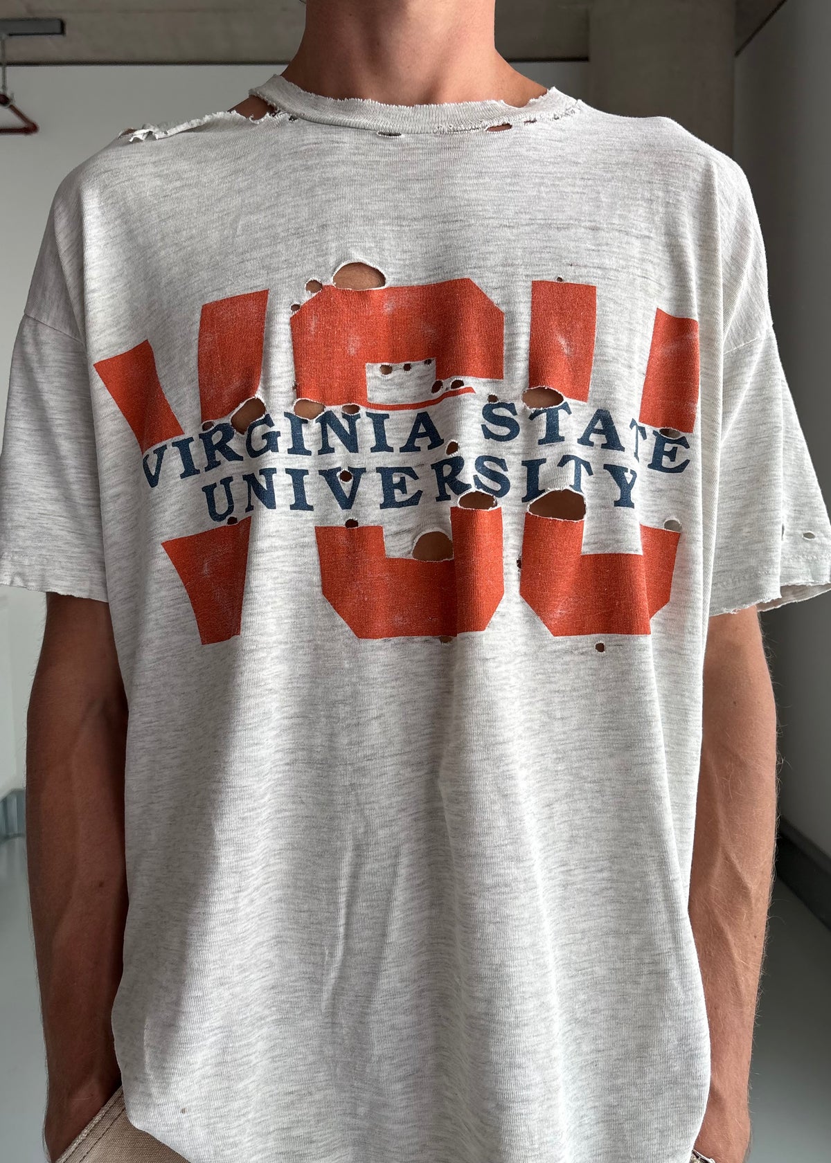 80S EARLY 90S VIRGINIA THRASHED TEE