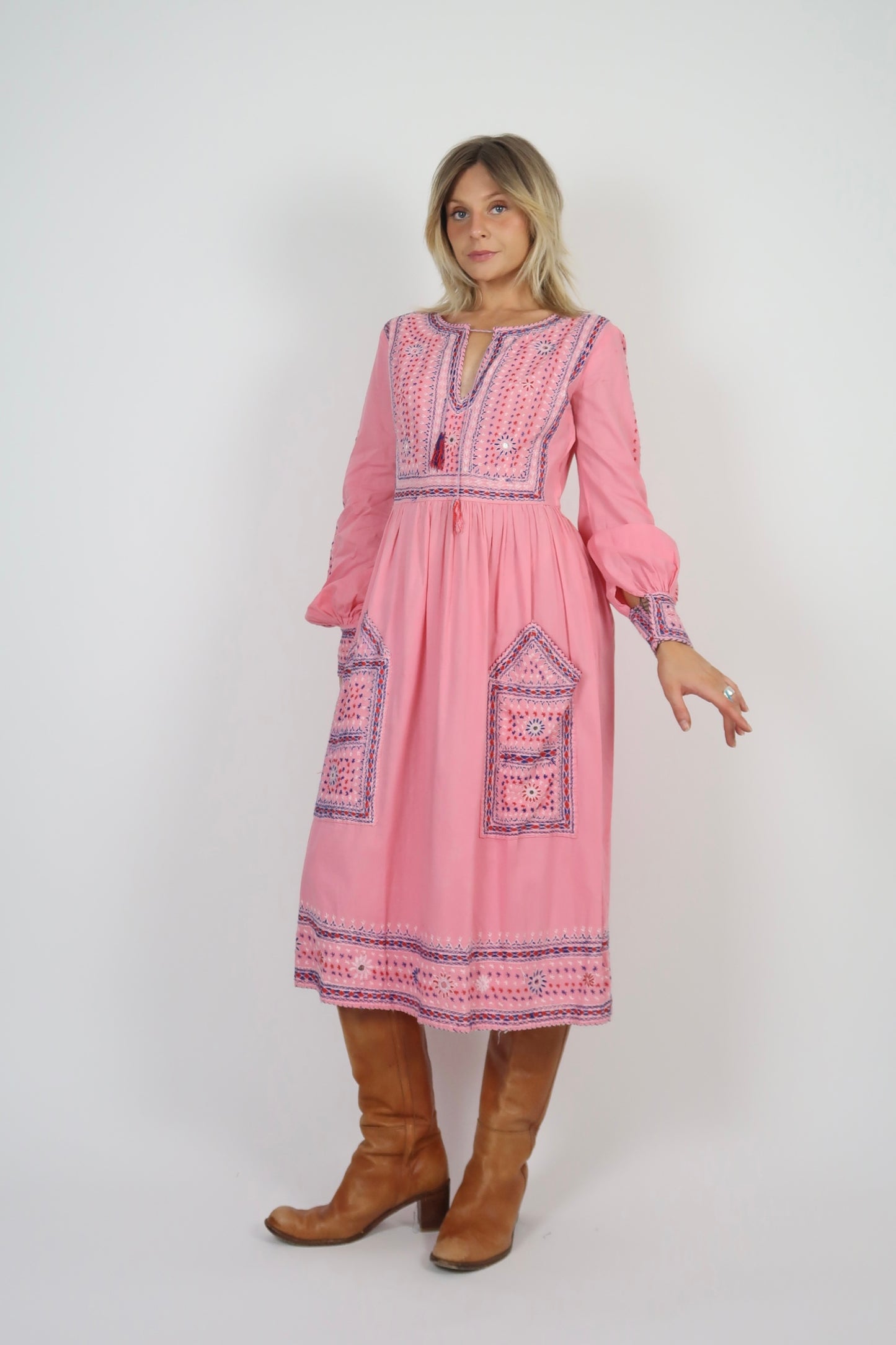 1960s embroidered midi dress