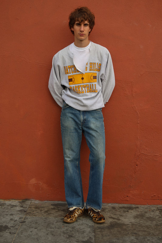 Champion watching hills basketball sweatshirt