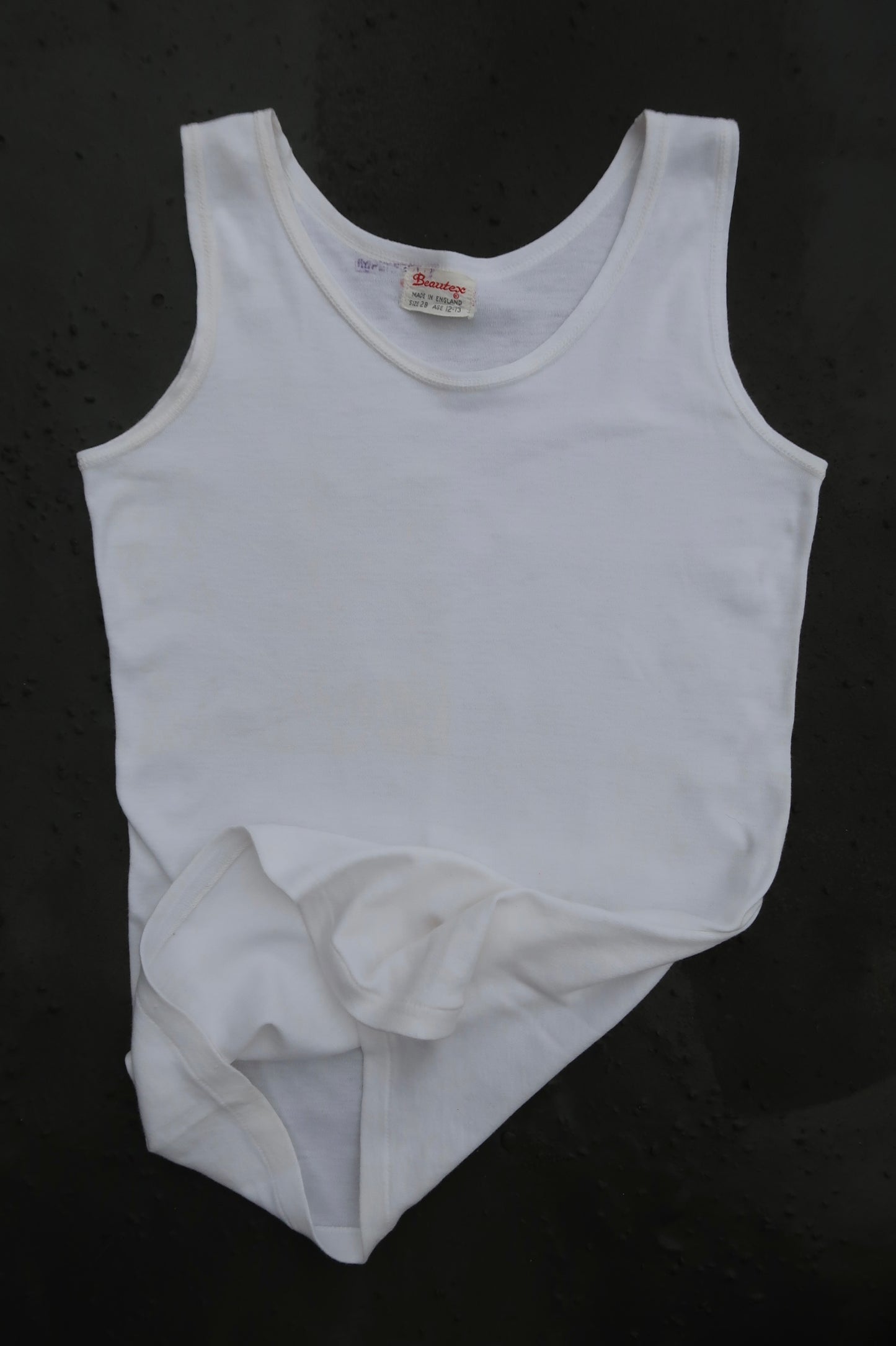 60s White tank
