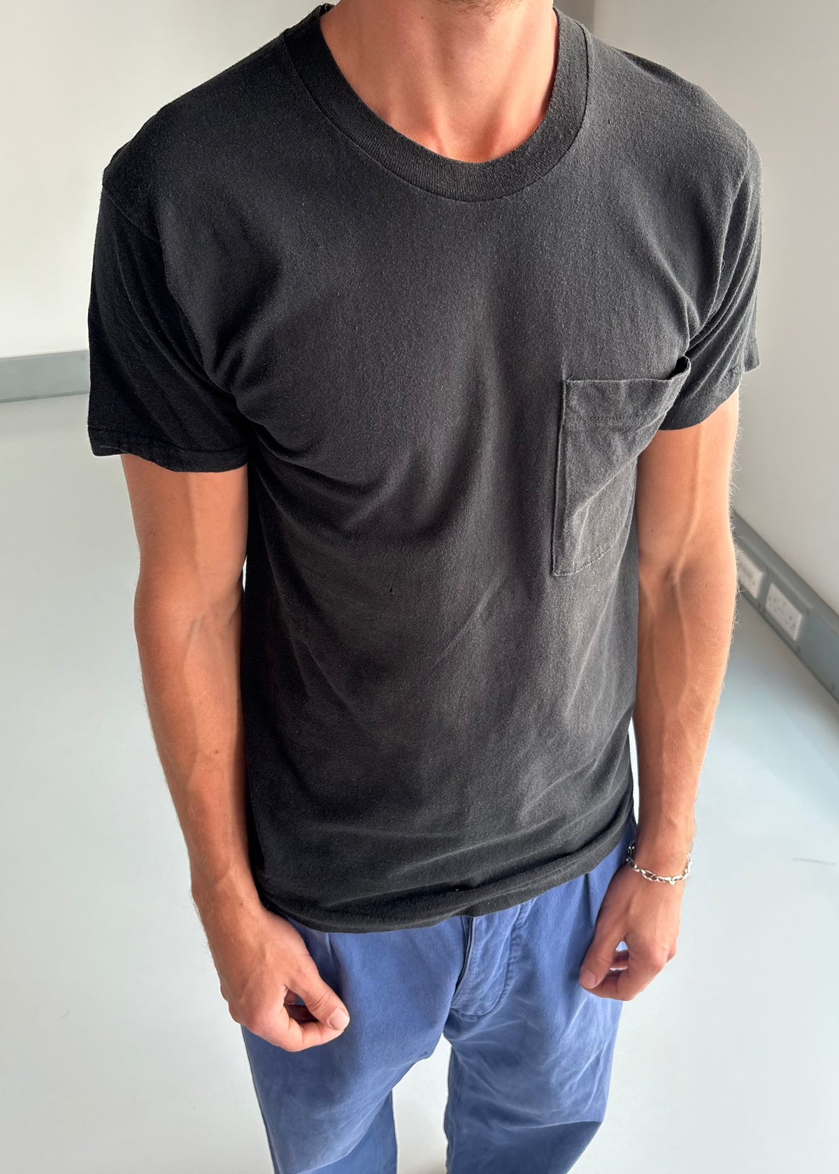 early 80s fruit of the loom pocket tee