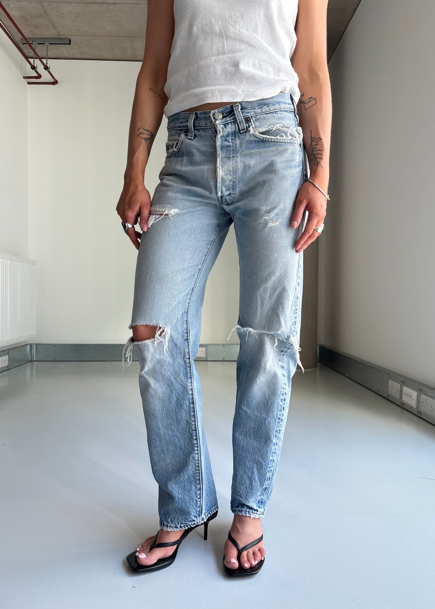 80S DISTRESSSED SELVEDGE LEVIS
