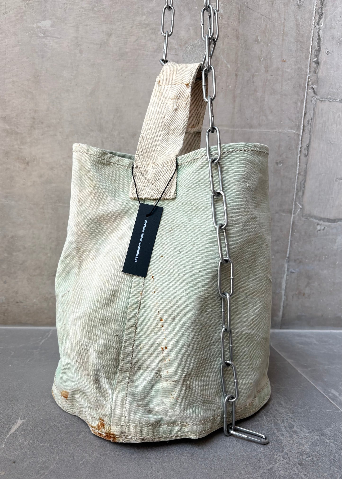 40s CANVAS BUCKET