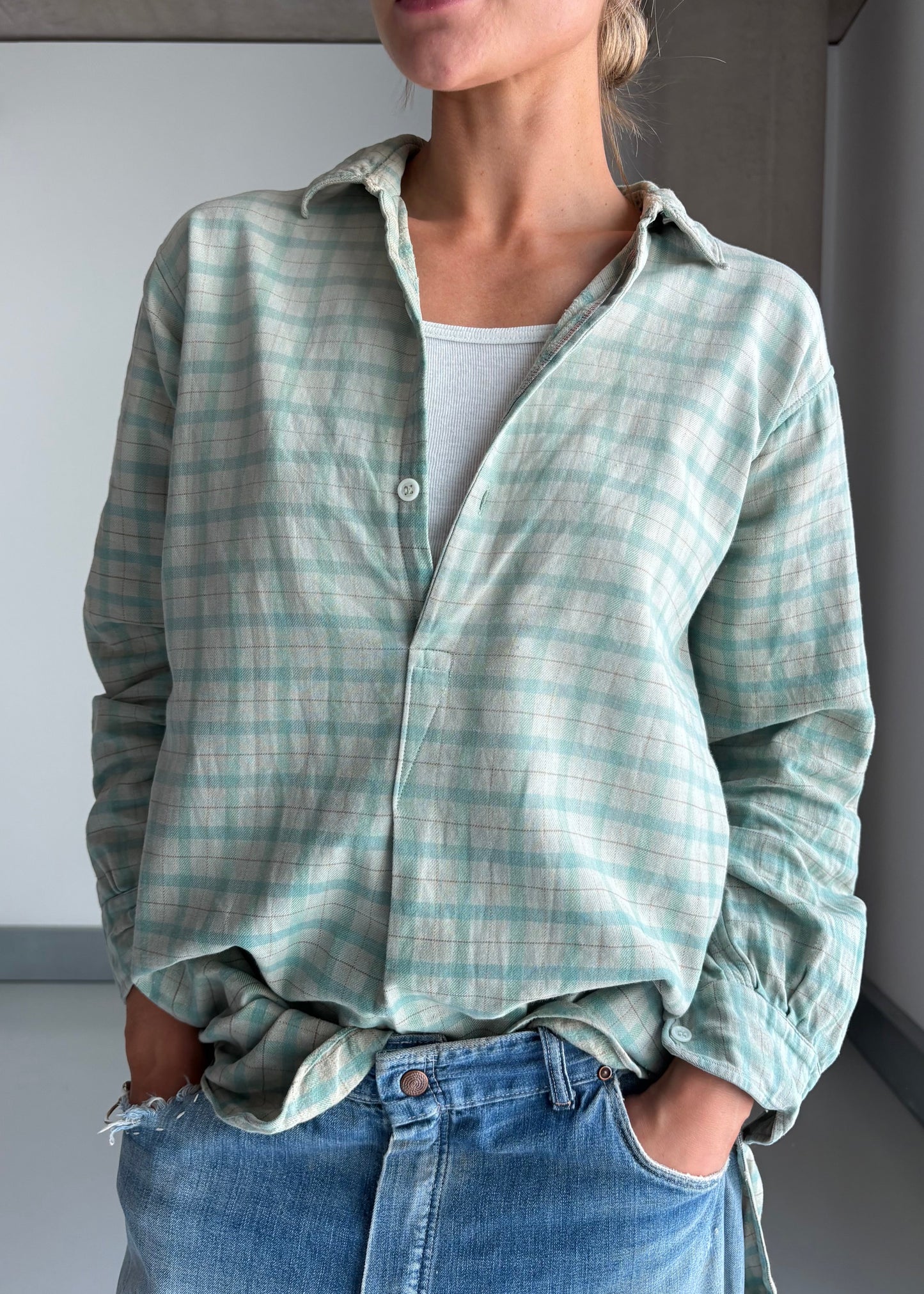 Sun faded French WORKSHIRT