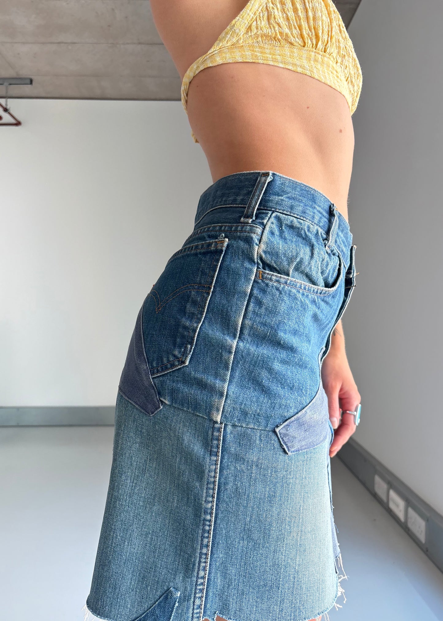 LEVIS PATCHED DENIM SKIRT