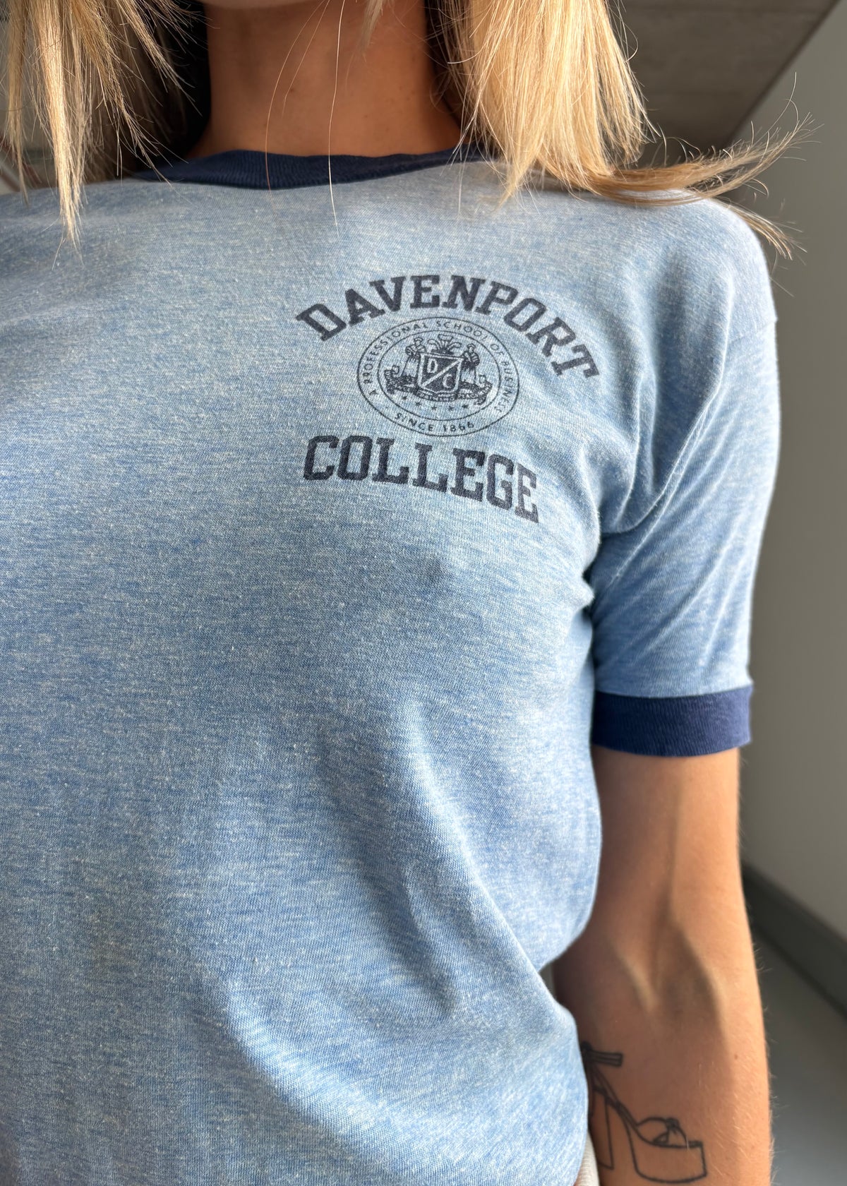 80S DAVENPORT COLLEGE