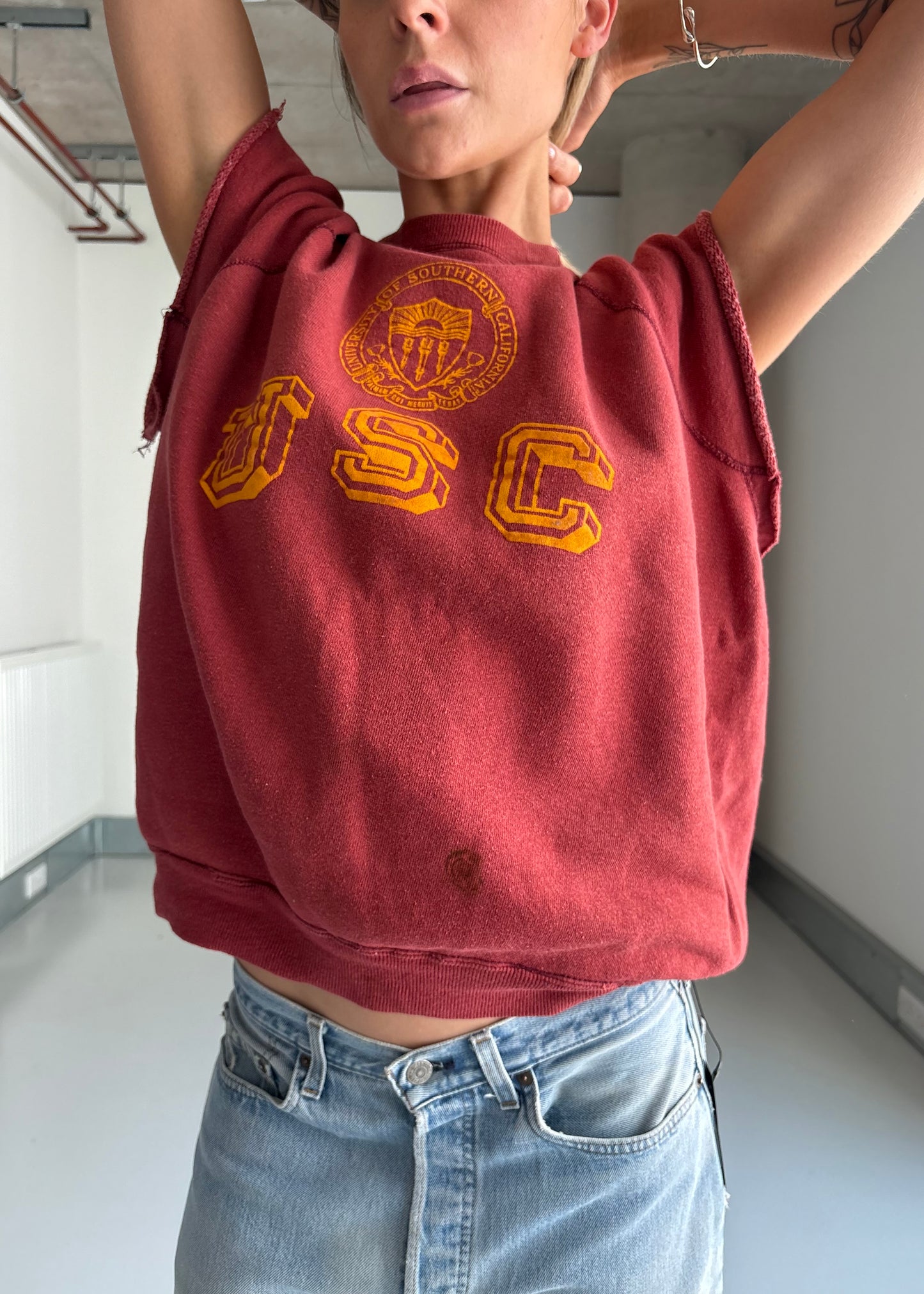 60S CUT OFF SWEATSHIRT
