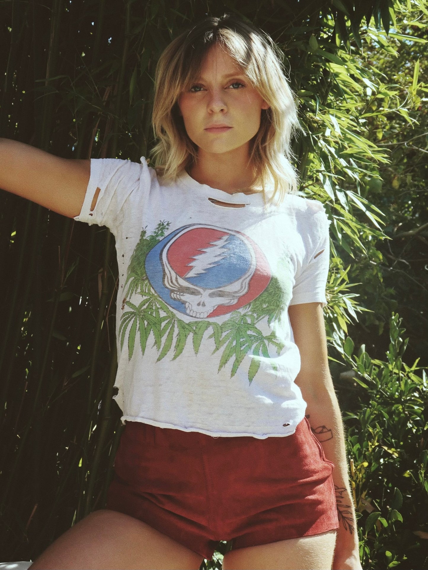 Grateful Dead 1972 thrashed tshirt