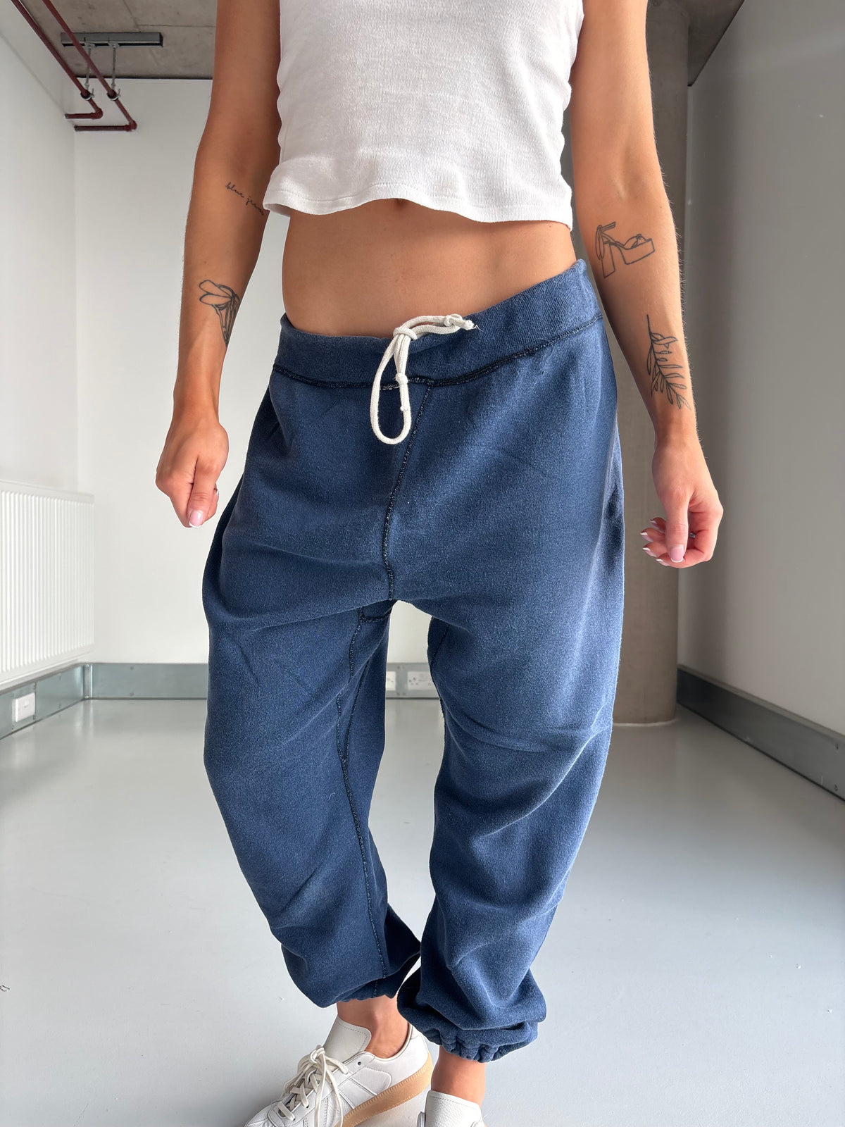 60S NAVY SWEATPANTS