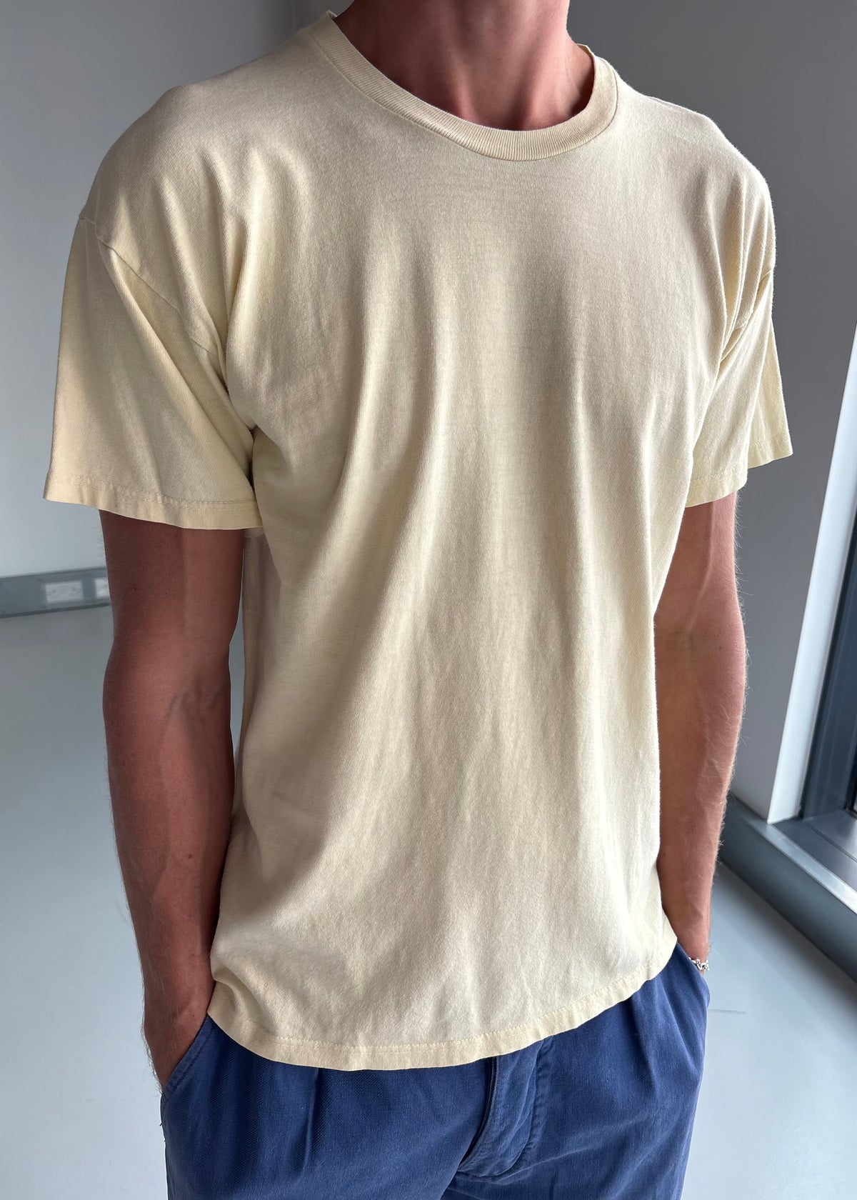 70S PALE YELLOW TEE