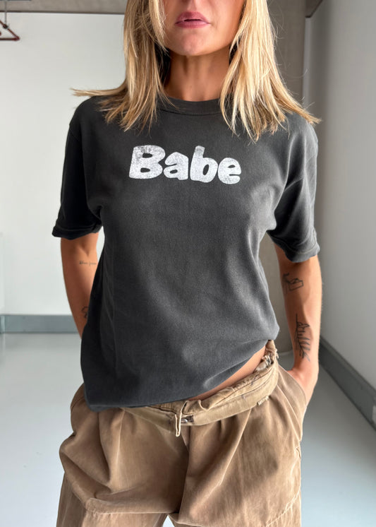 BABE TEE