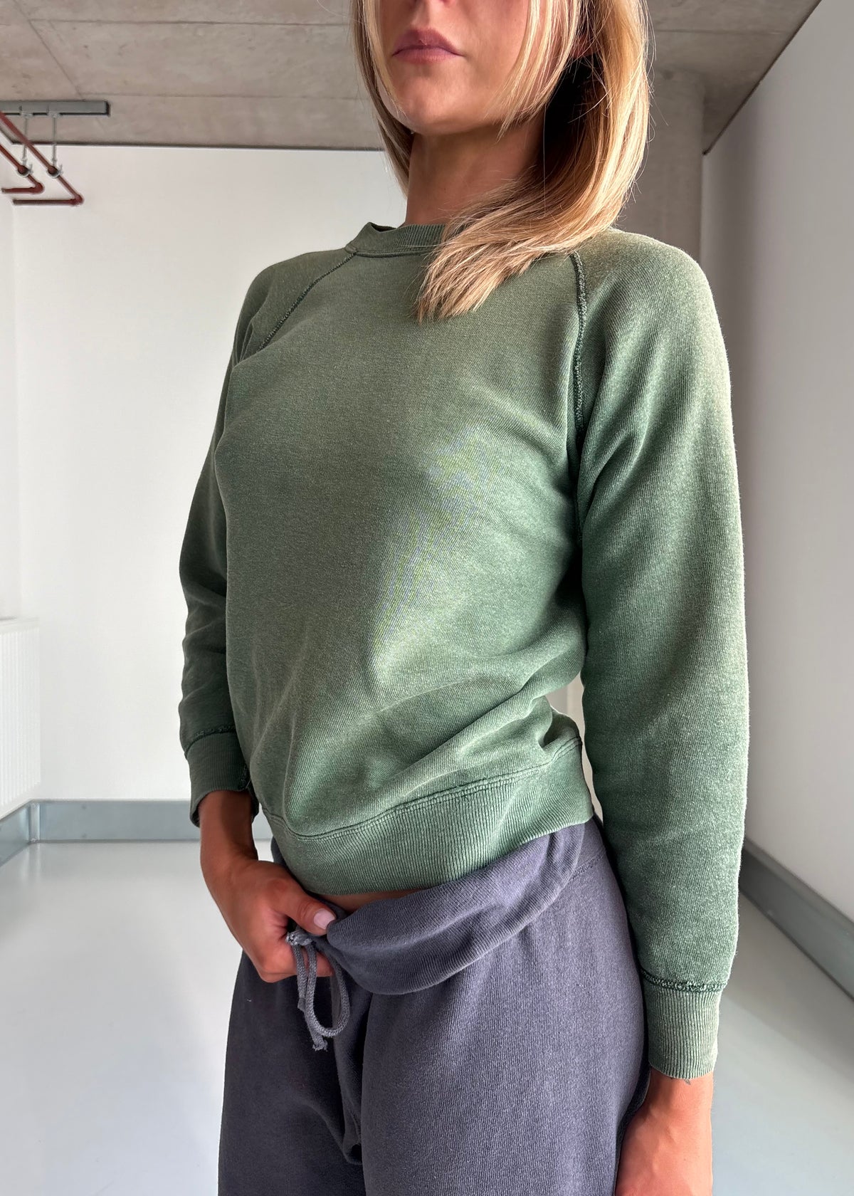 60s green sunfaded sweatshirt