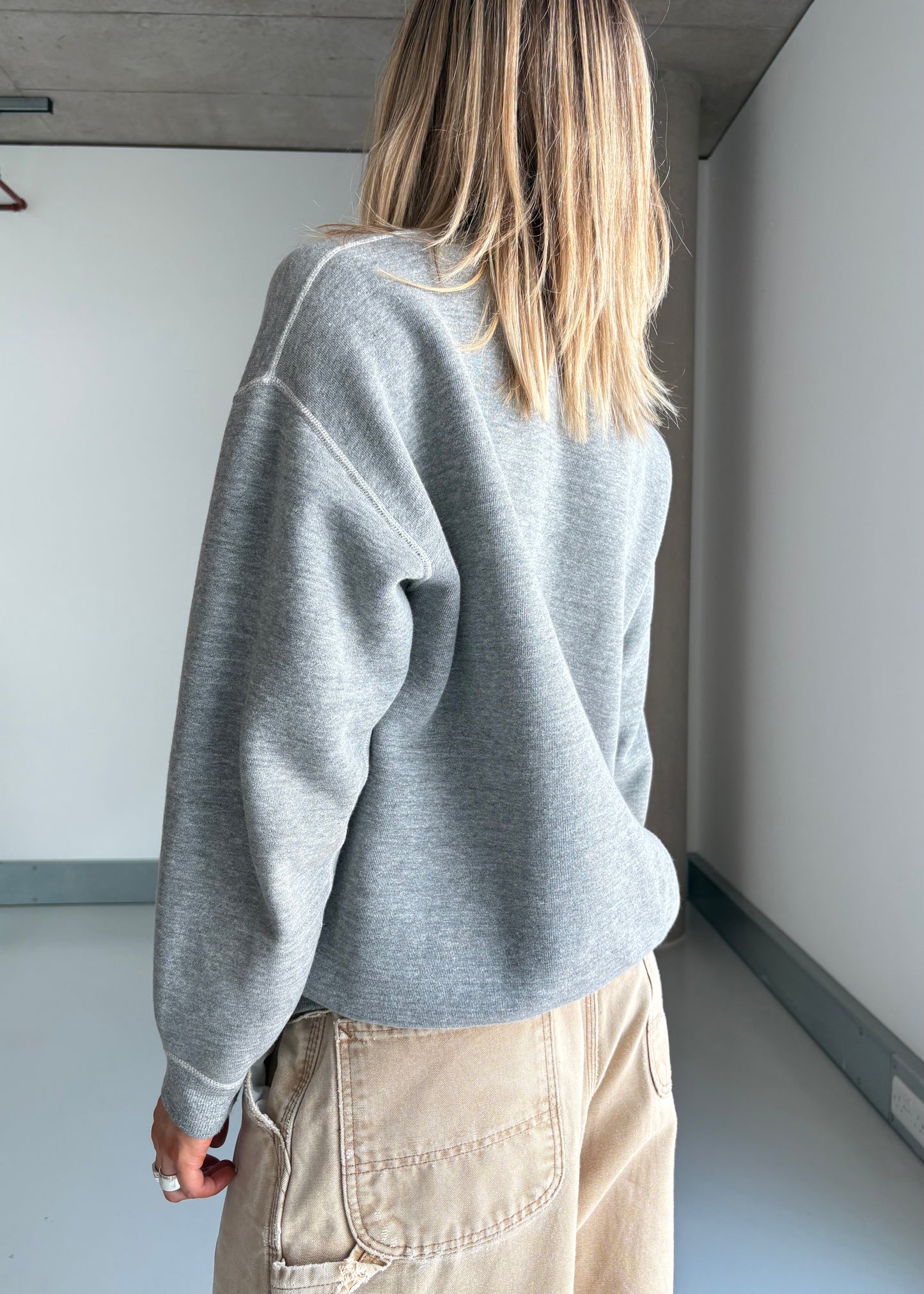 1950S GREY SWEATSHIRT
