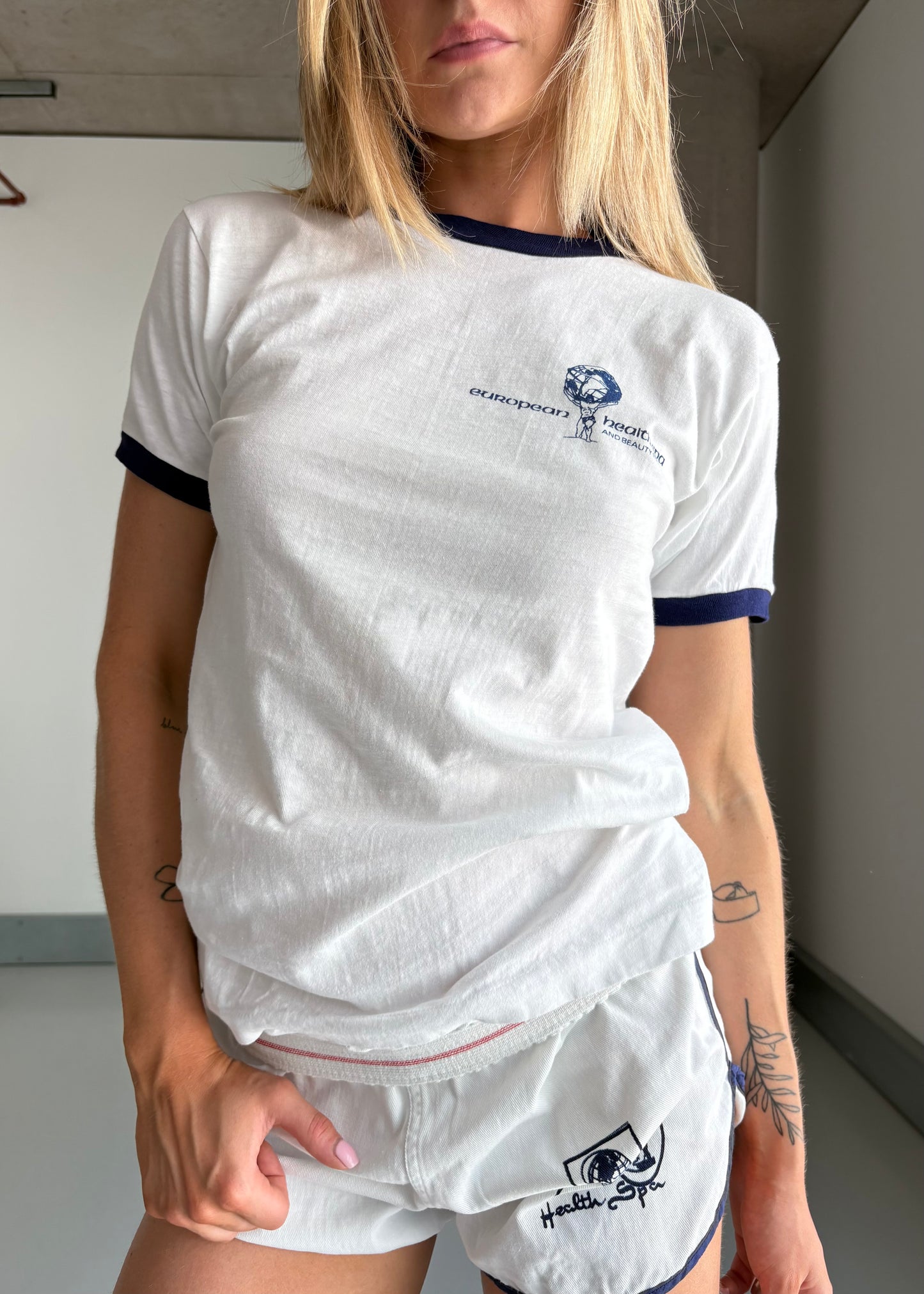 60S CHAMPION TEE