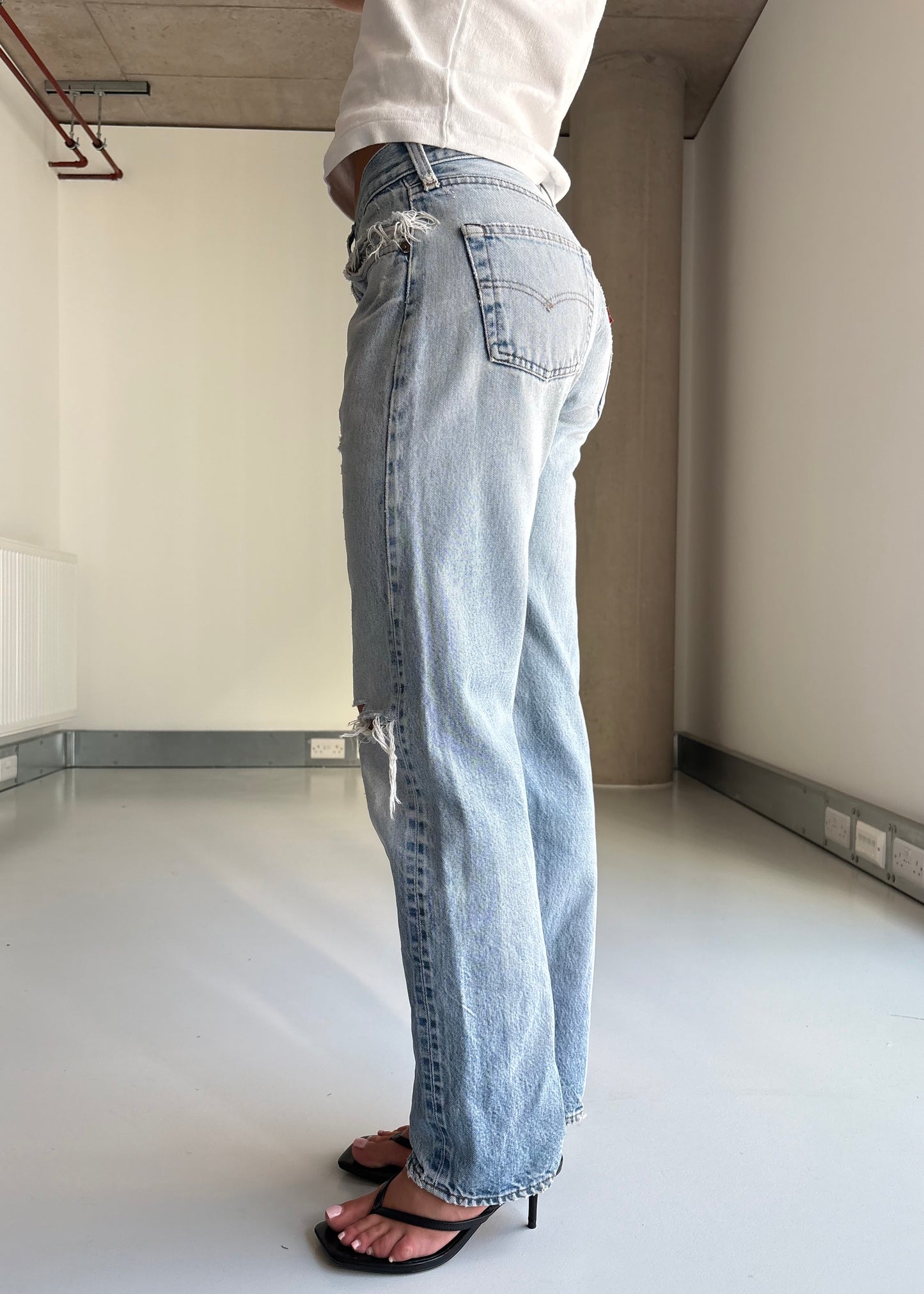 80S DISTRESSSED SELVEDGE LEVIS