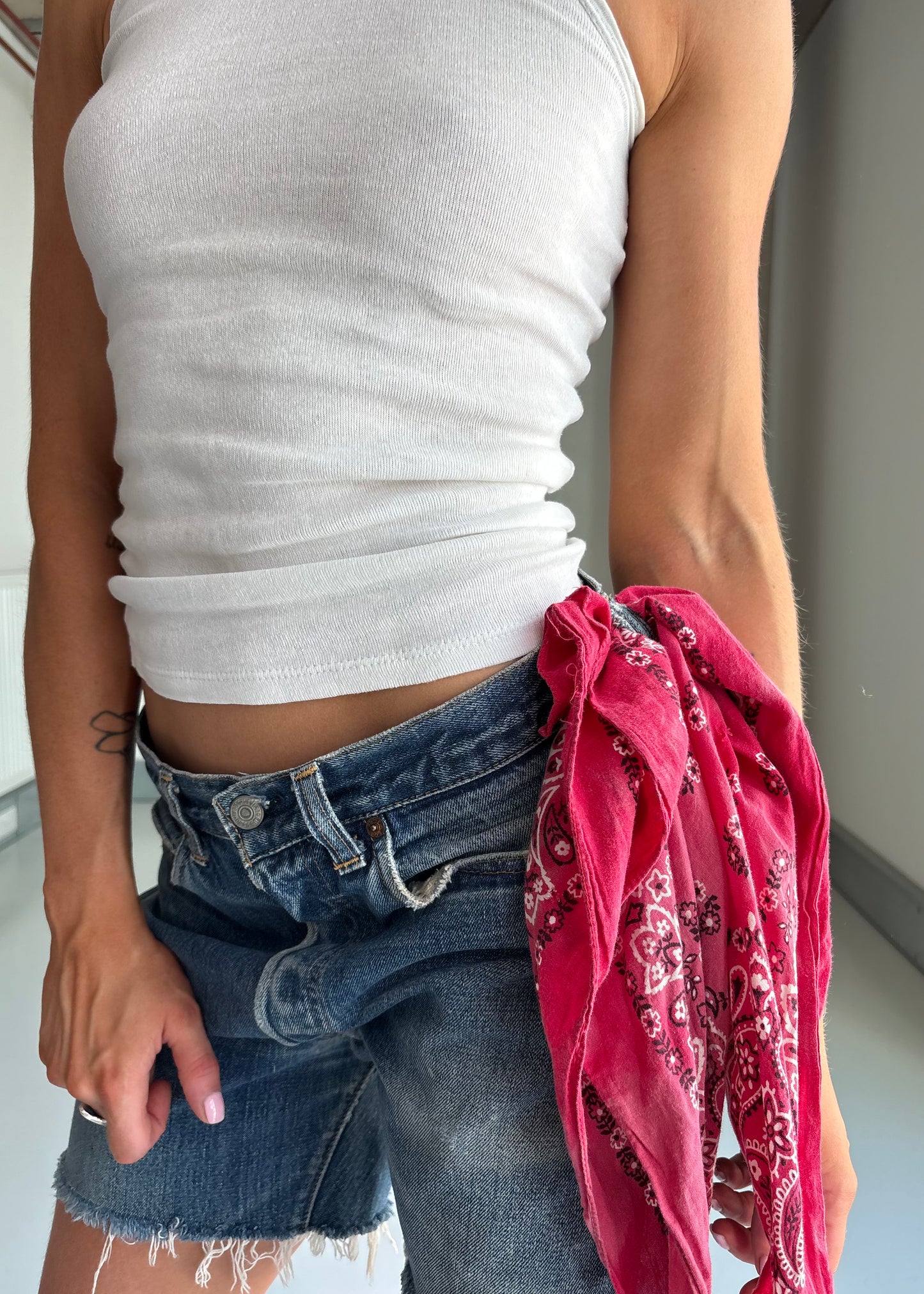 70S FADED COTTON BANDANA