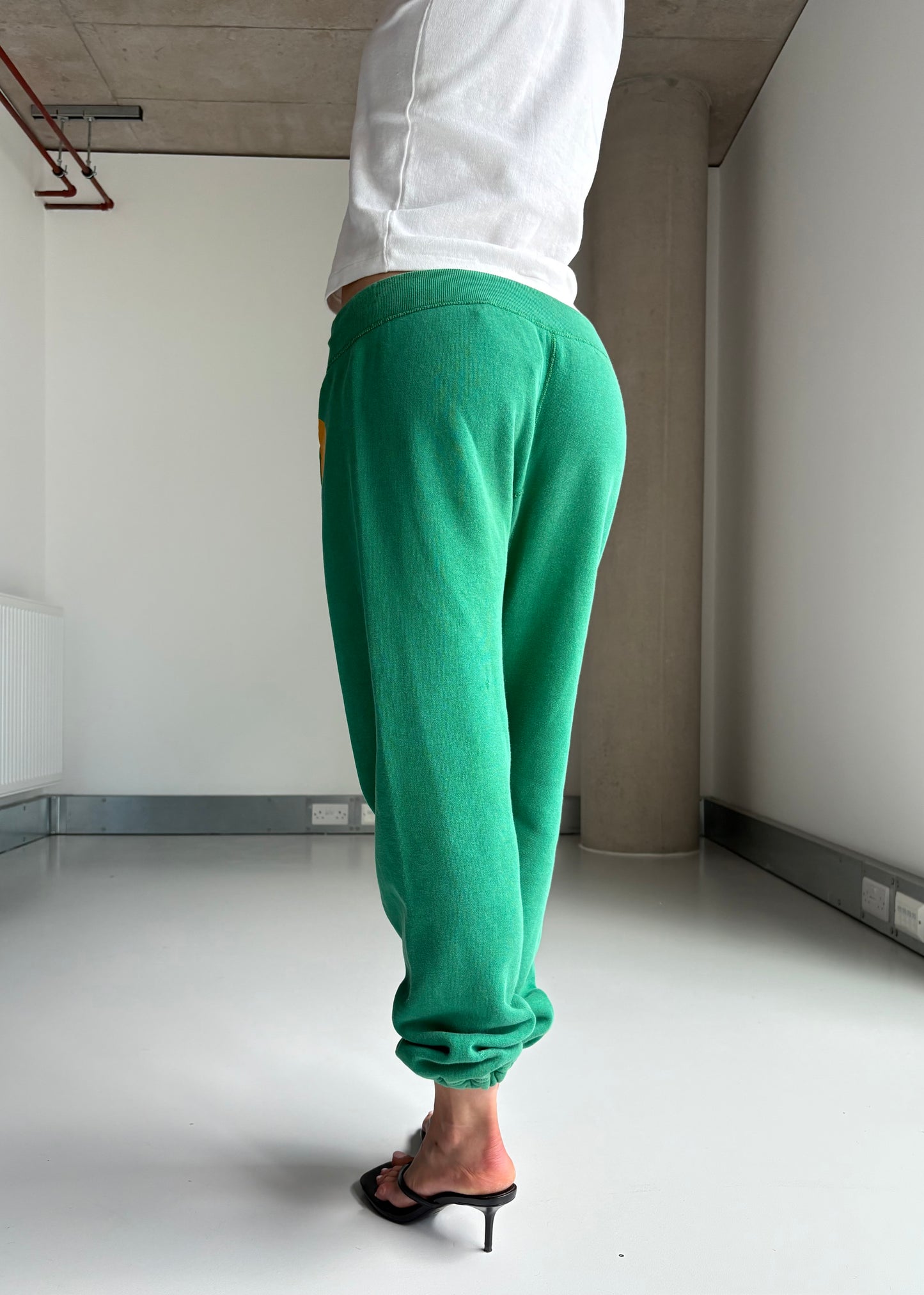 1960S GREEN SWEATPANTS