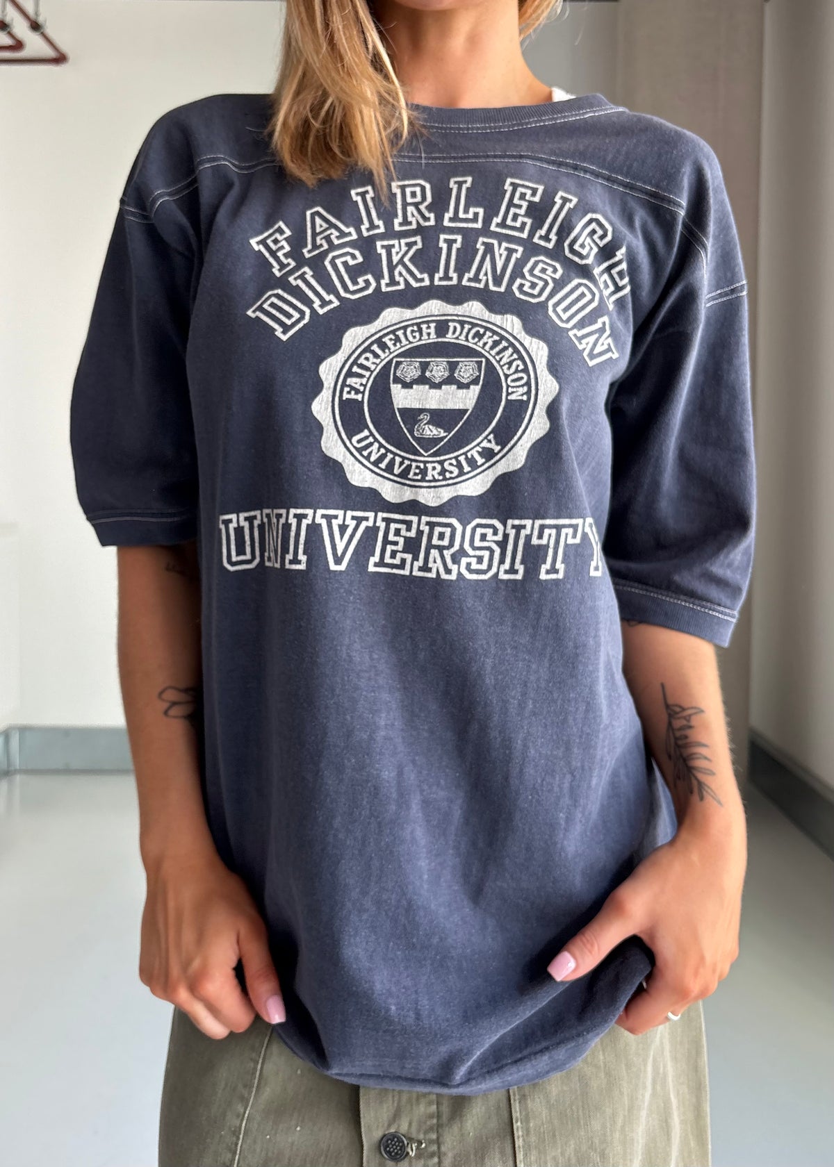 70s college tee