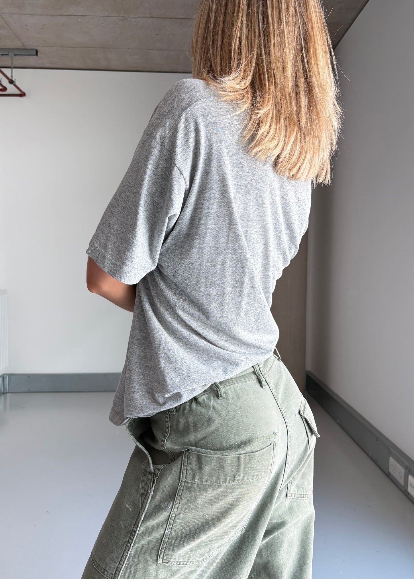 PERFECT GREY TEE