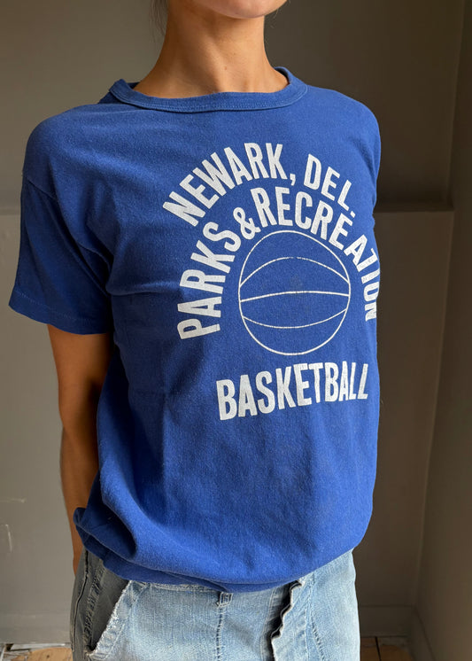 80s sports tee