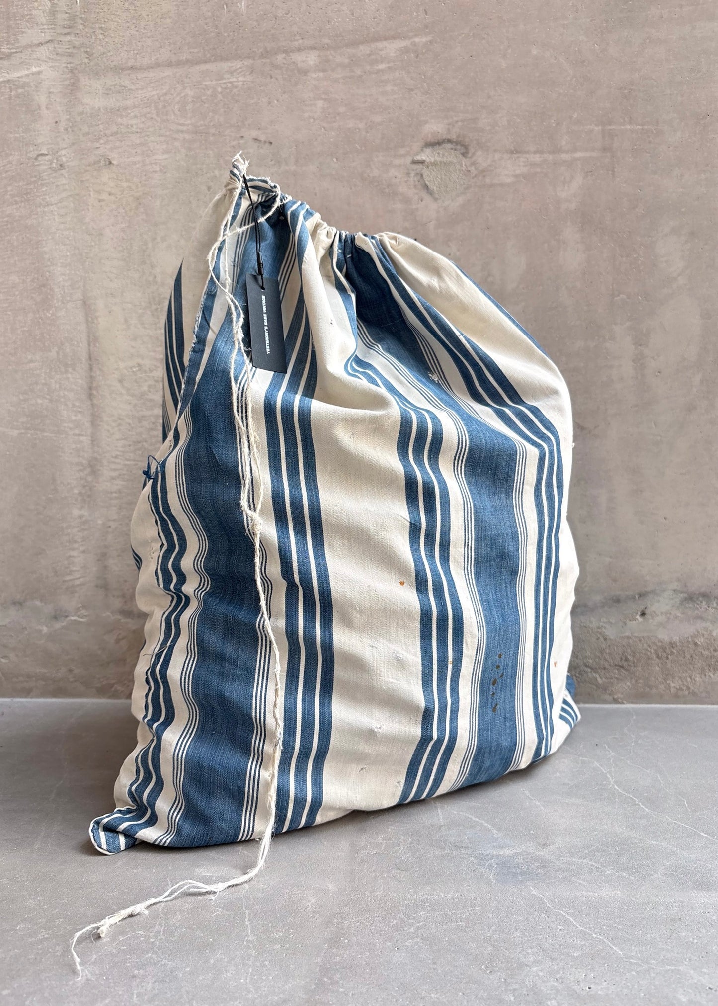 50s drawstring bag