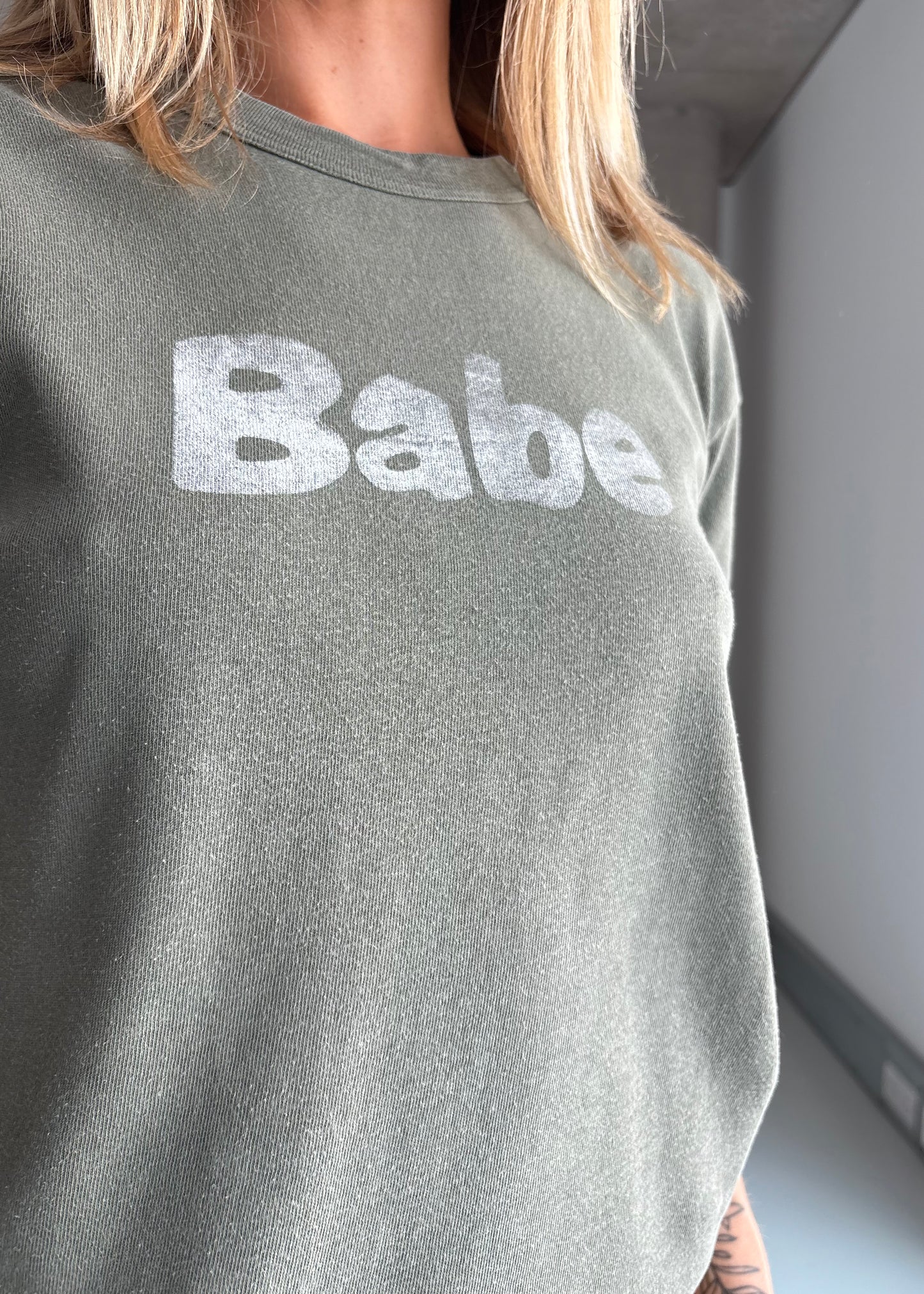 Babe tee