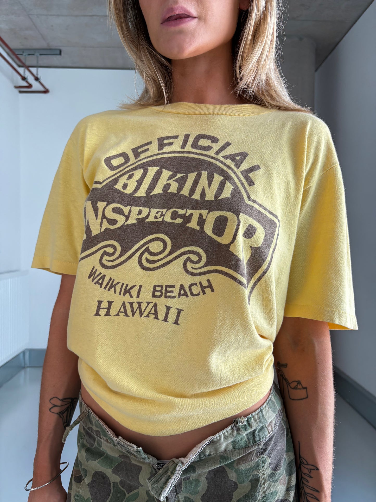 Bikini inspector