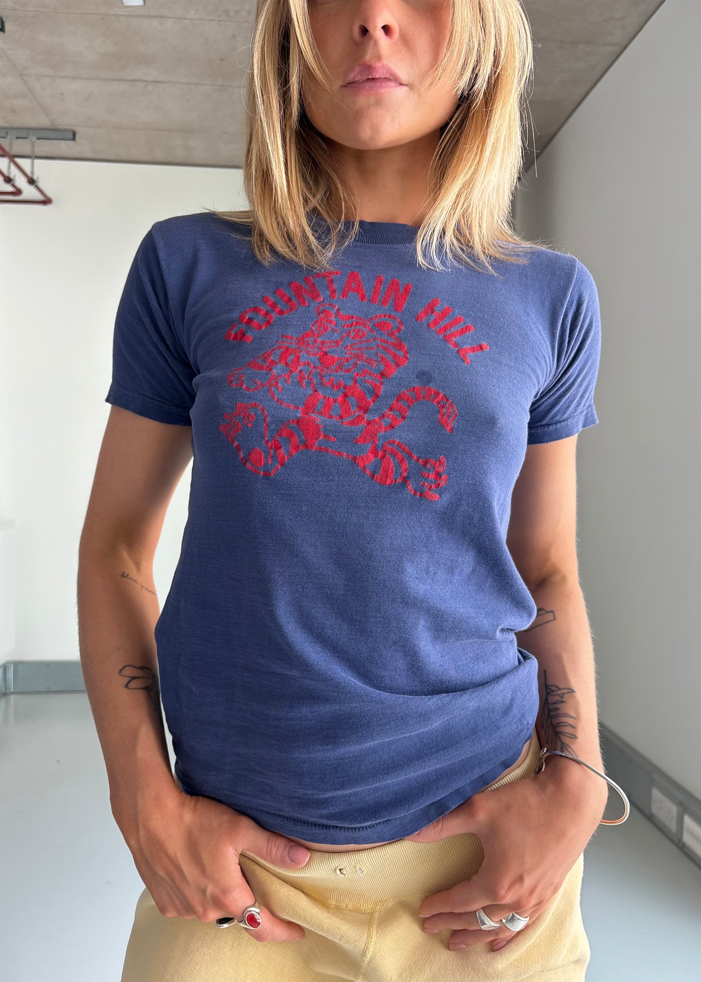 60S FOUNTAIN HILL TEE