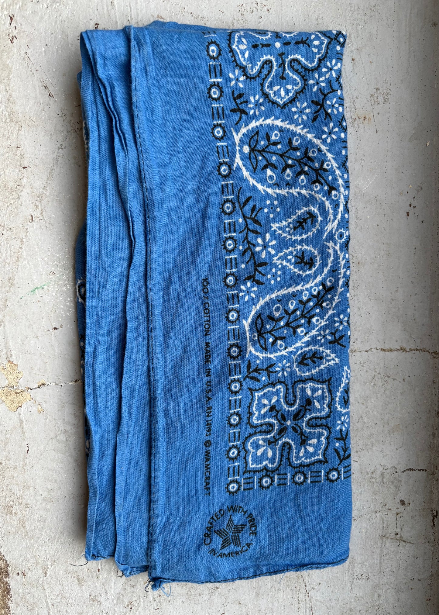 70s worn out bandana