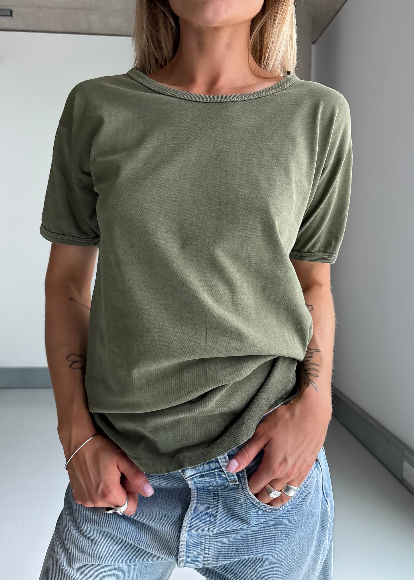 60S SLOUCHY ARMY TEE
