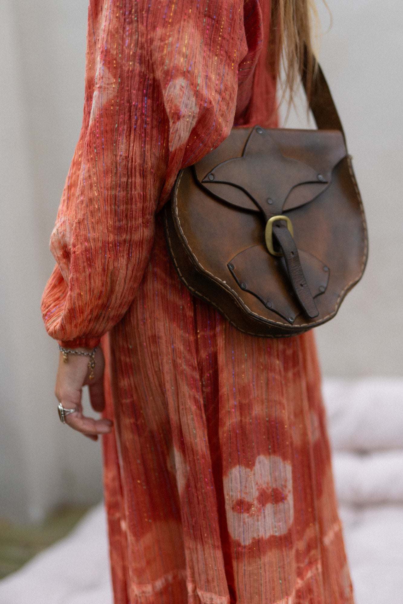 LEATHER CROSS BODY BAG