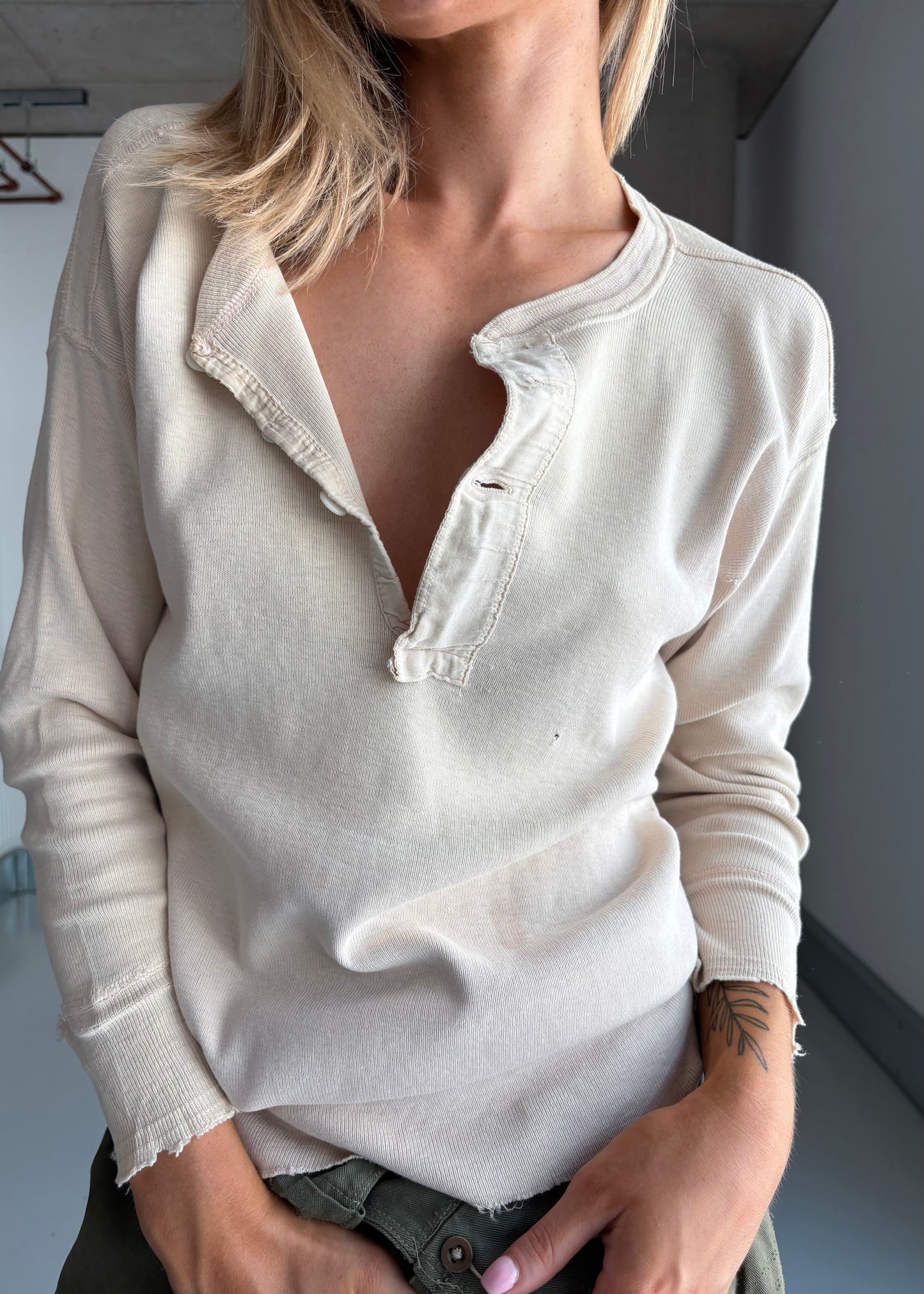 THRASHED 50s HENLEY