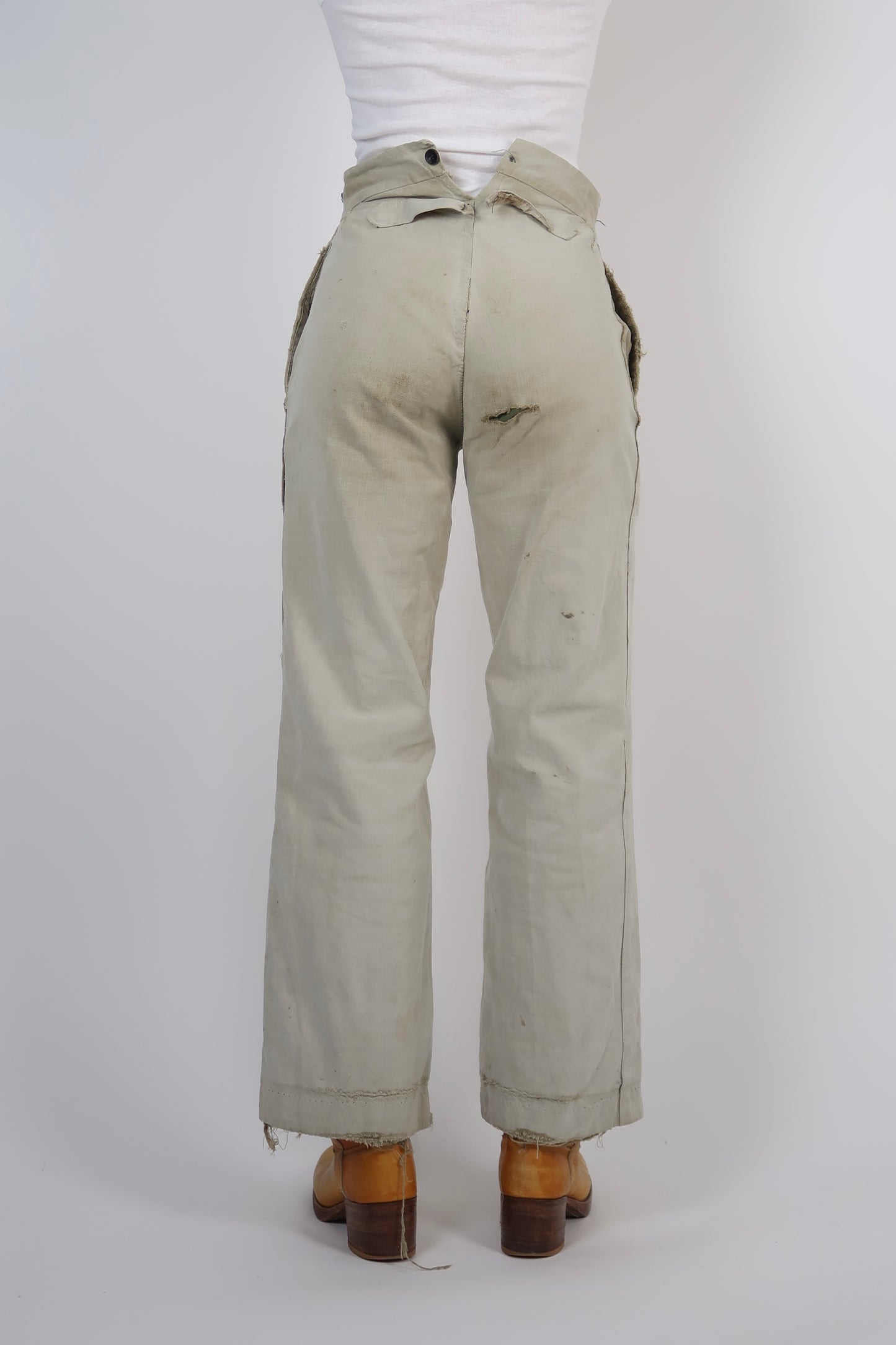 Thrashed workwear pants