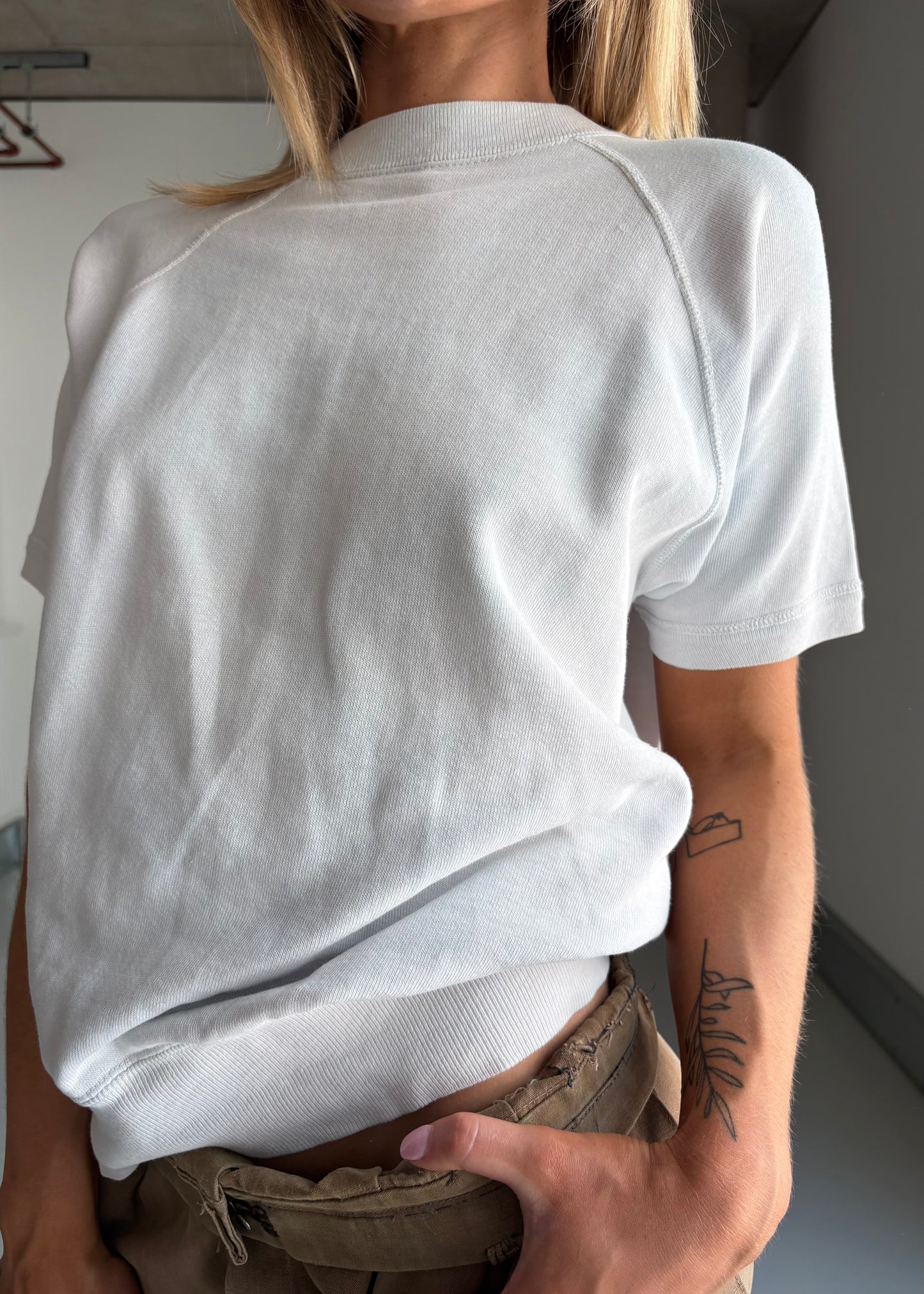 PASTEL BLUE 60S SWEATSHIRT