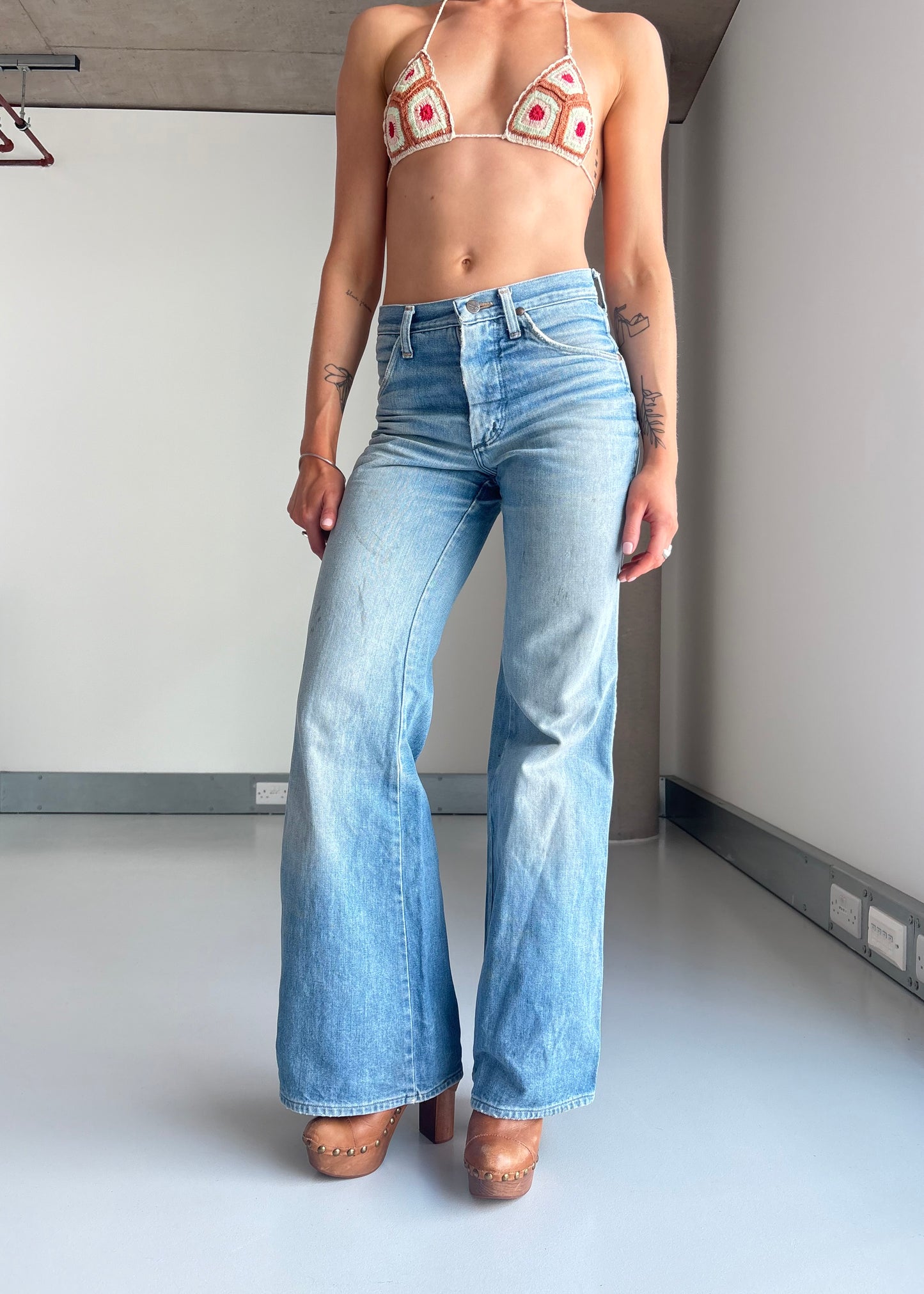 1970S WRANGLER FADED JEANS