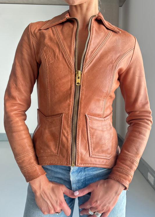 OSHWAKHON LEATHER JACKET