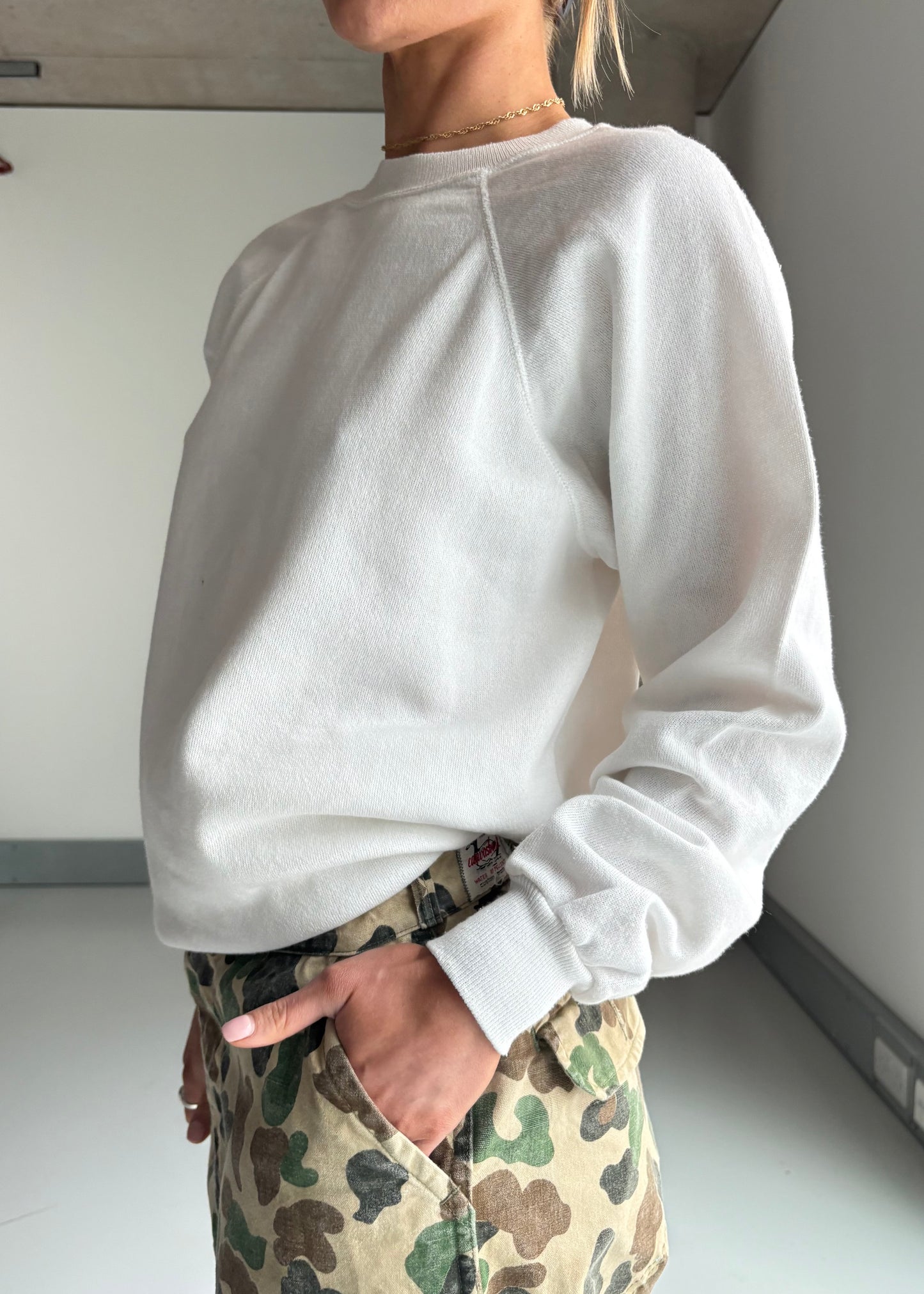 1980s white sweatshirt