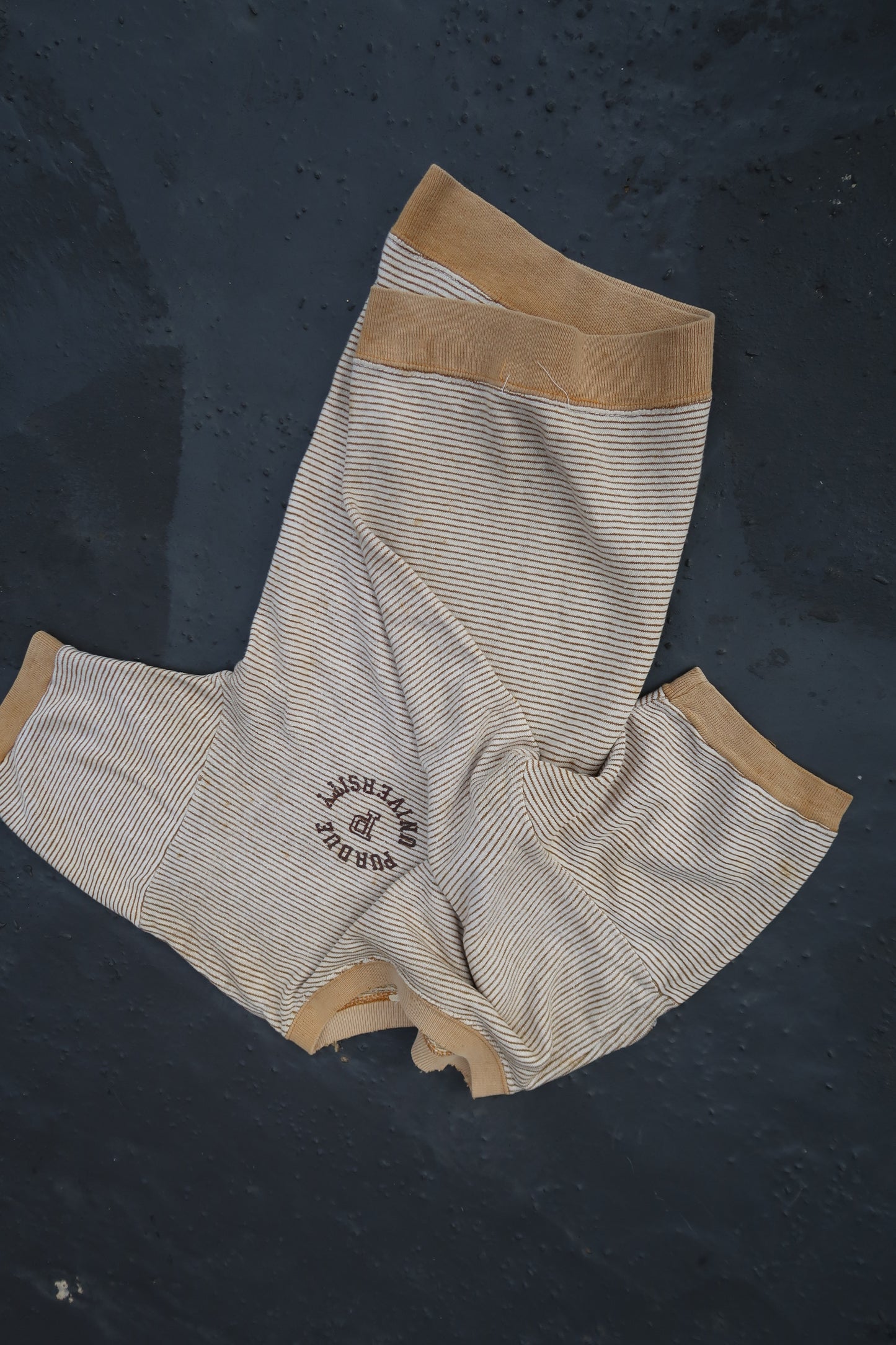 60s stripe sweatshirt