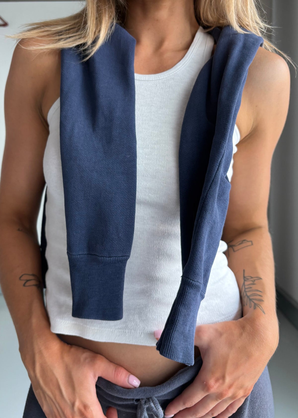 60s Navy sweatshirt