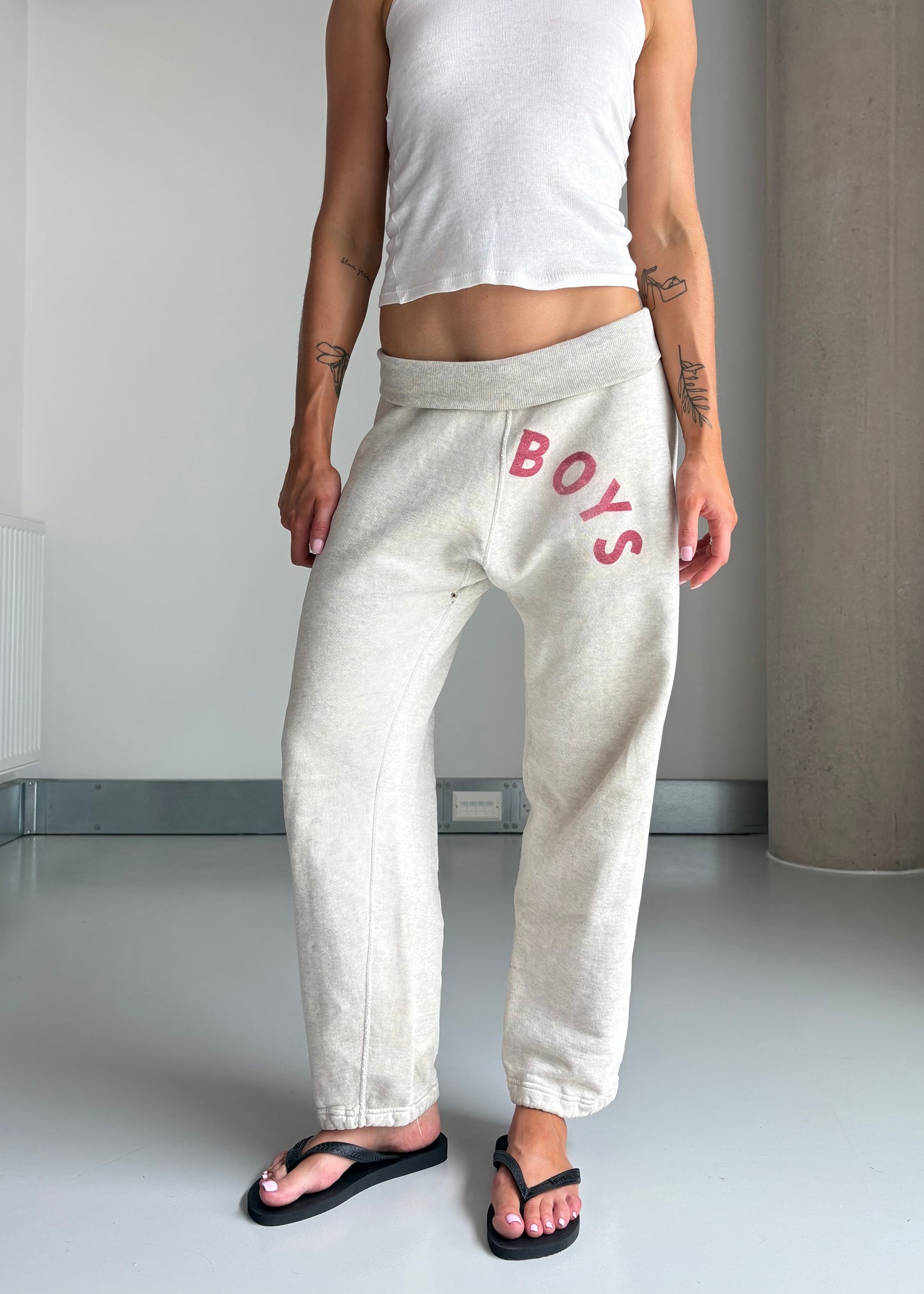 late 50s 60s sweats