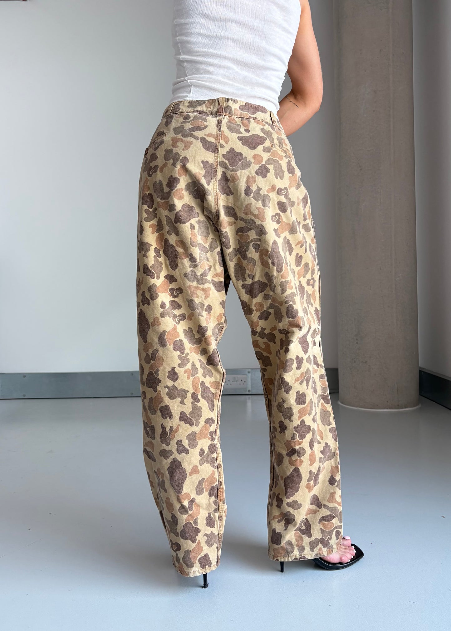 60S CAMOS