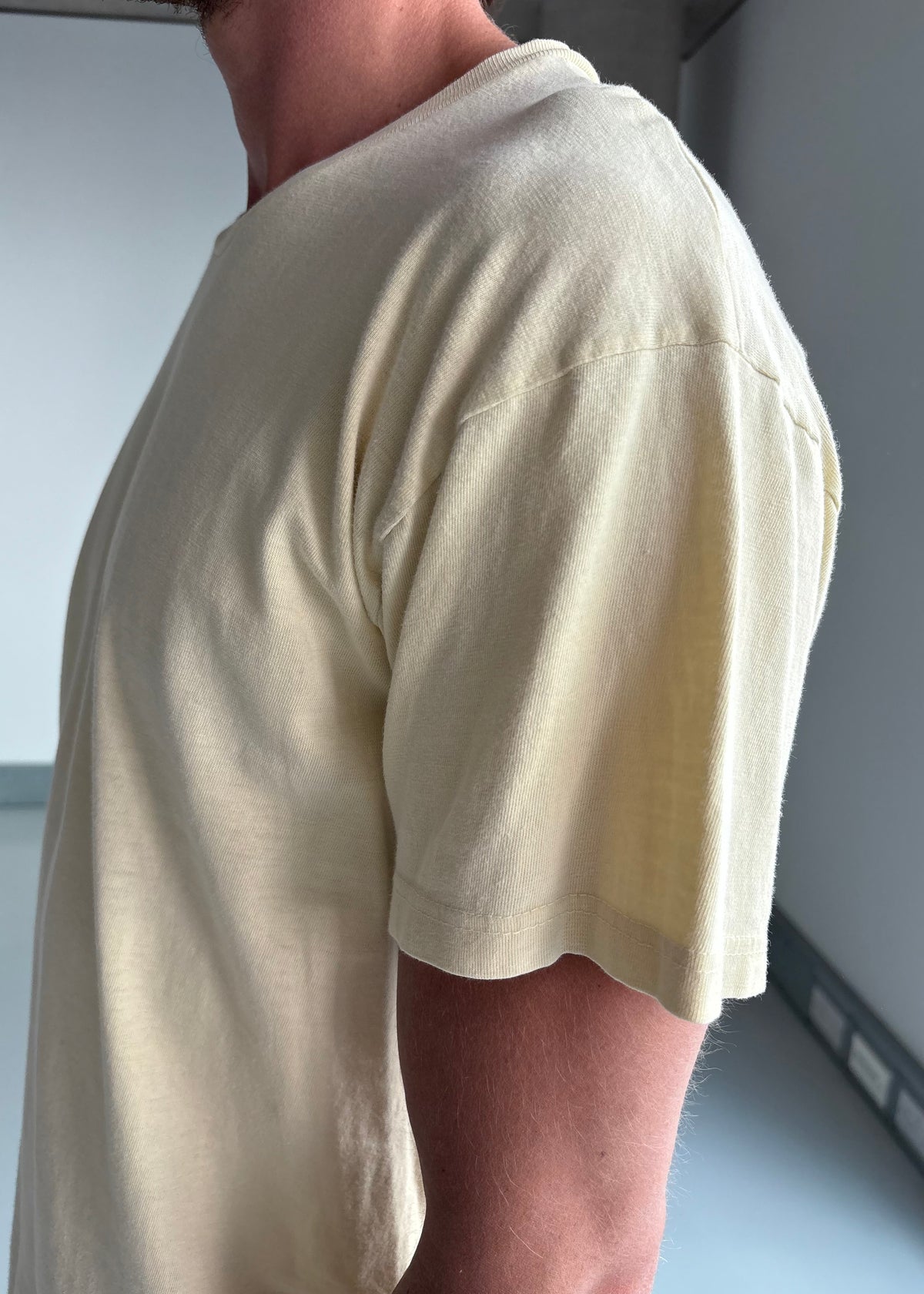 70S PALE YELLOW TEE