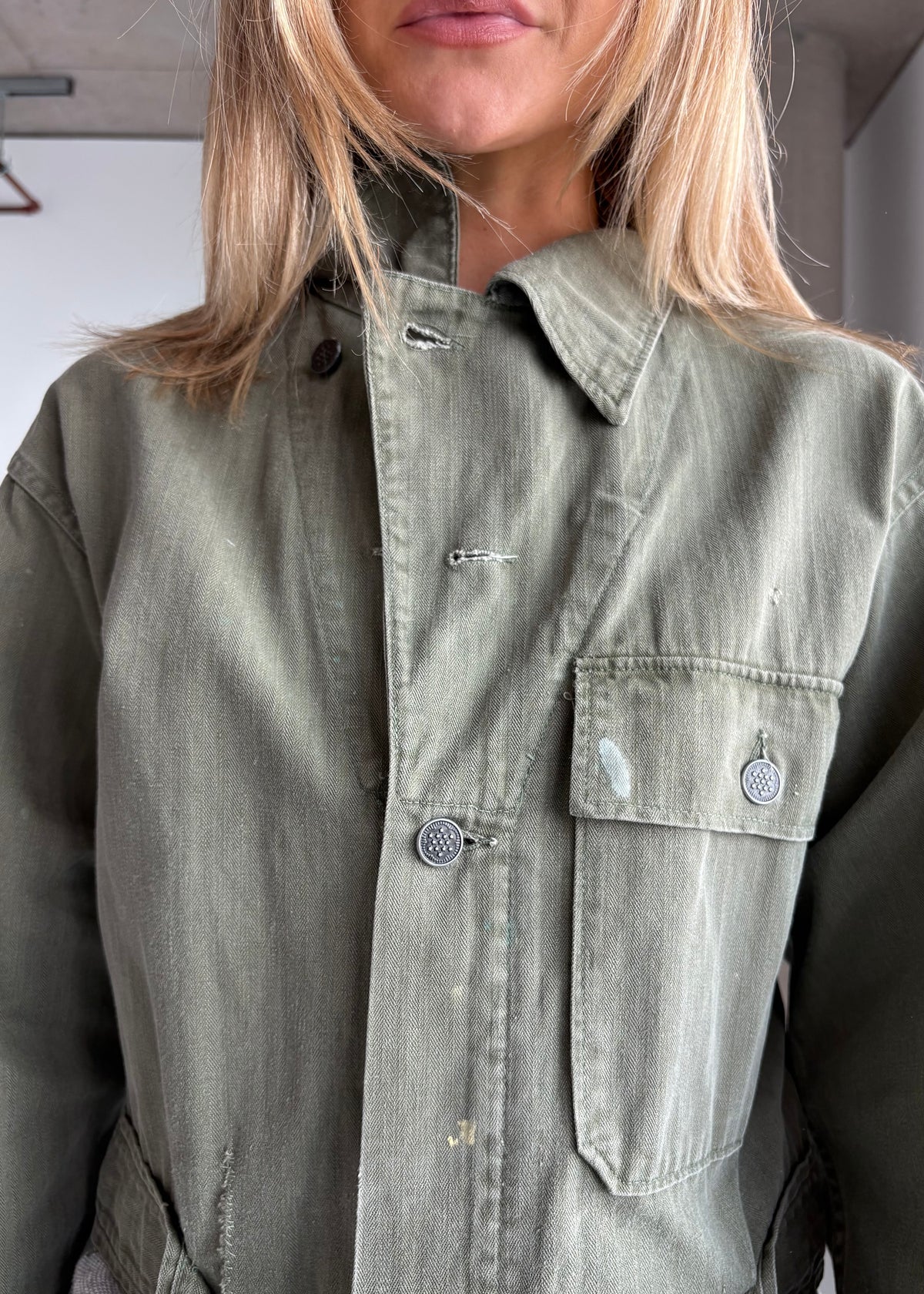 13 star cropped jacket